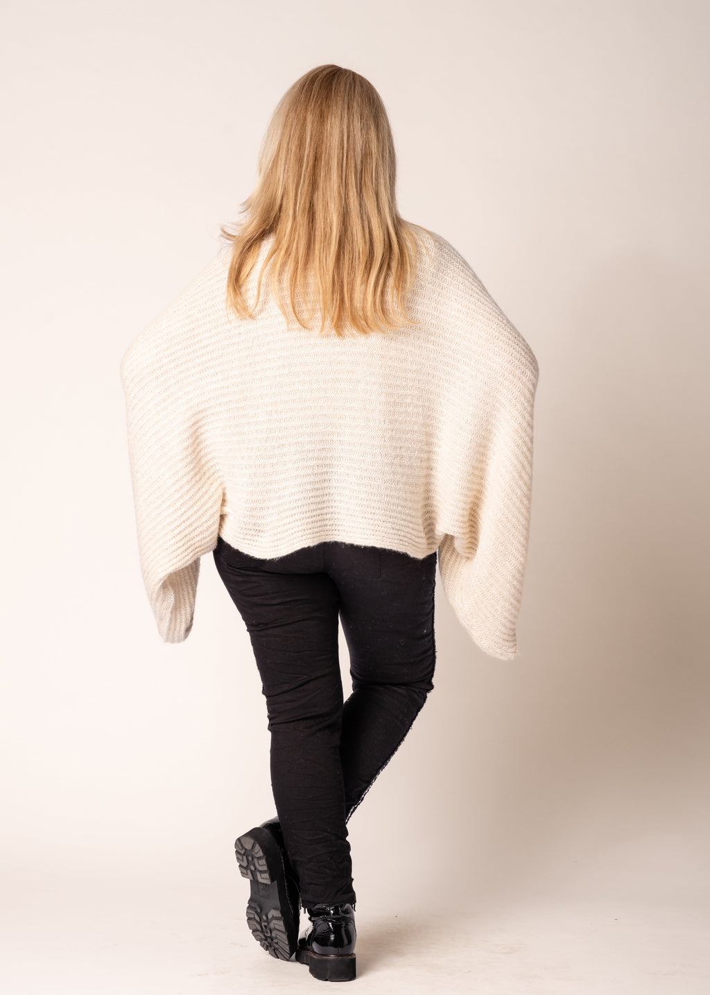 Leah Knit Top in Cream