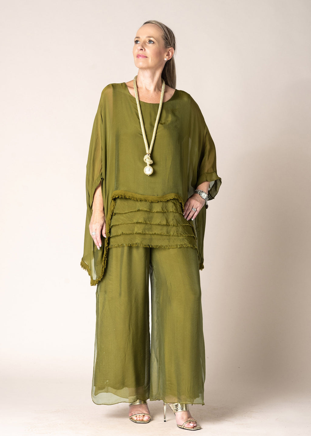 Karolina Silk Pants in Green Olive