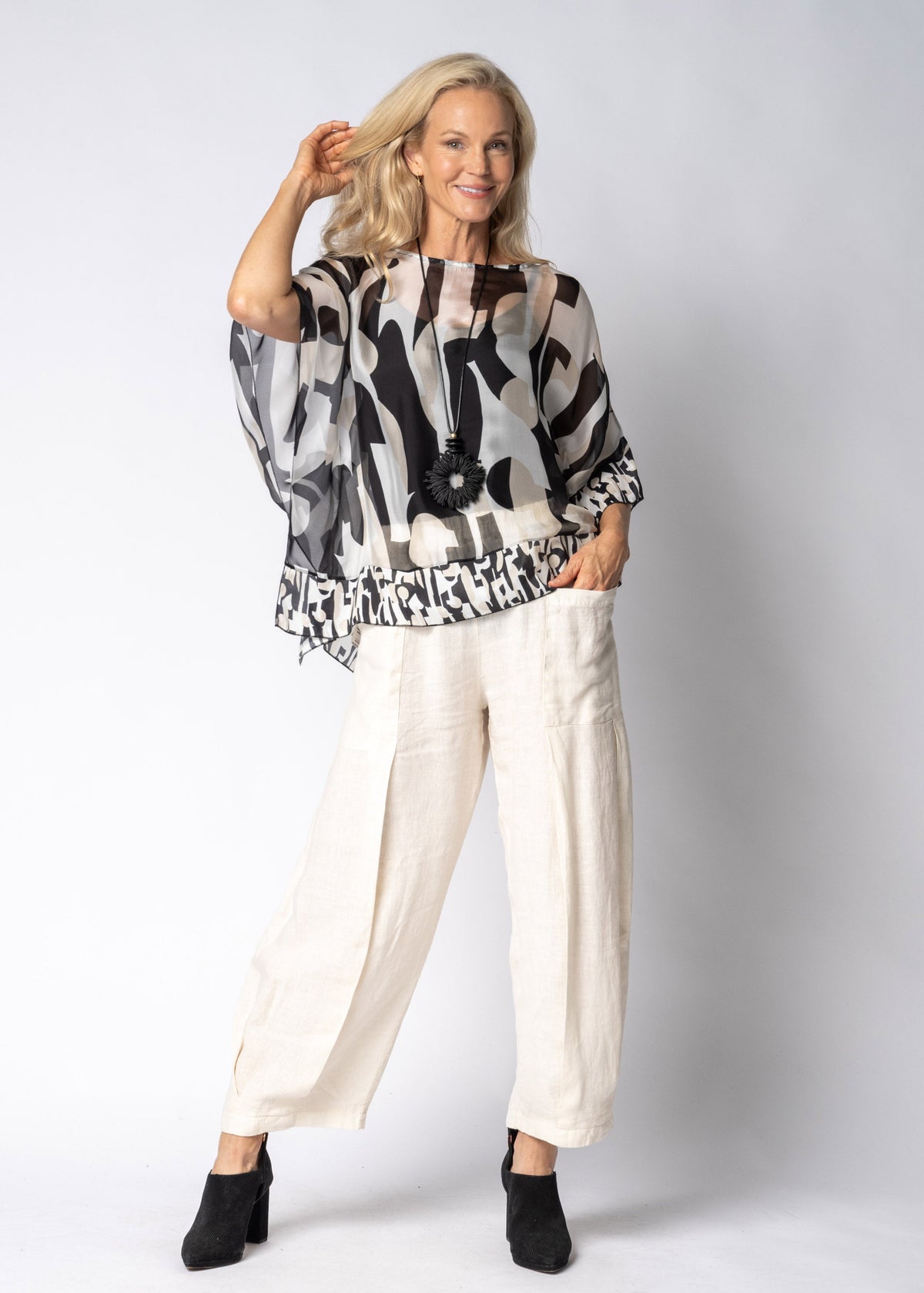 Lyris Silk Top in Onyx