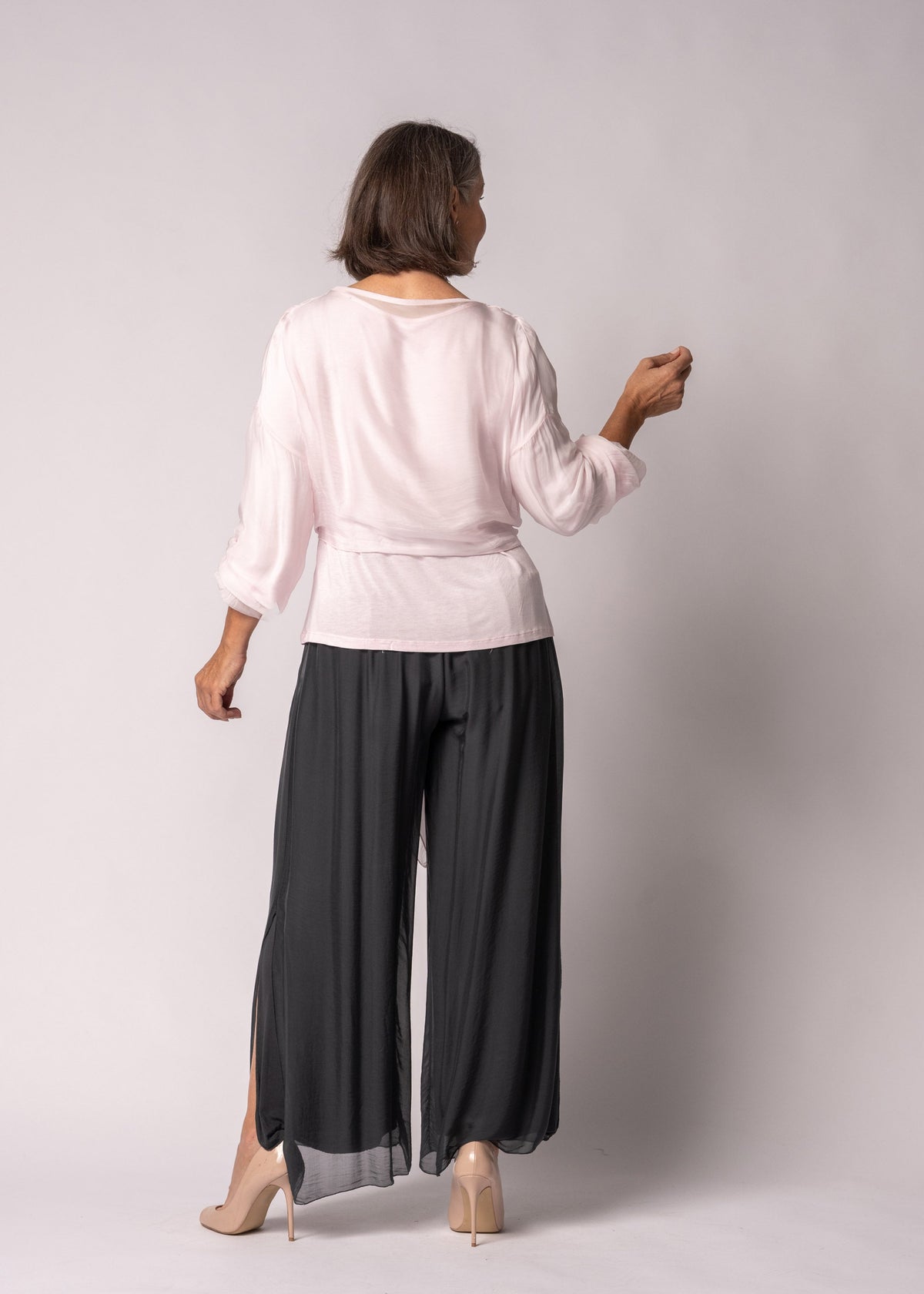 Elaya Silk Top in Modena Pink