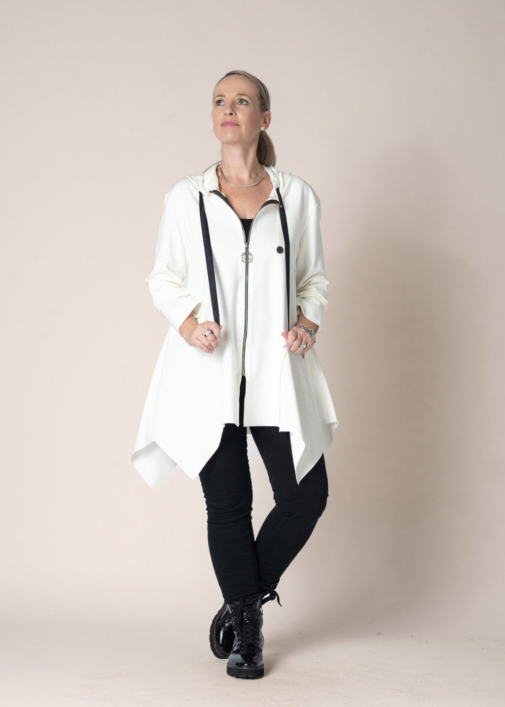 Tia Jacket in Cream