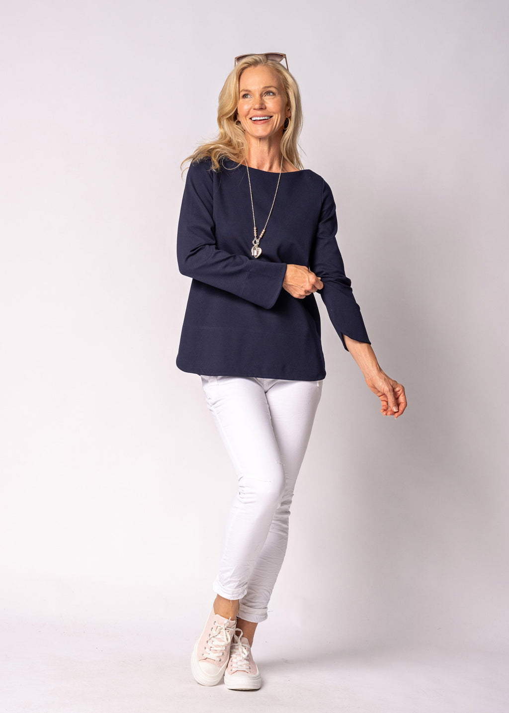 Renelle Top in Navy