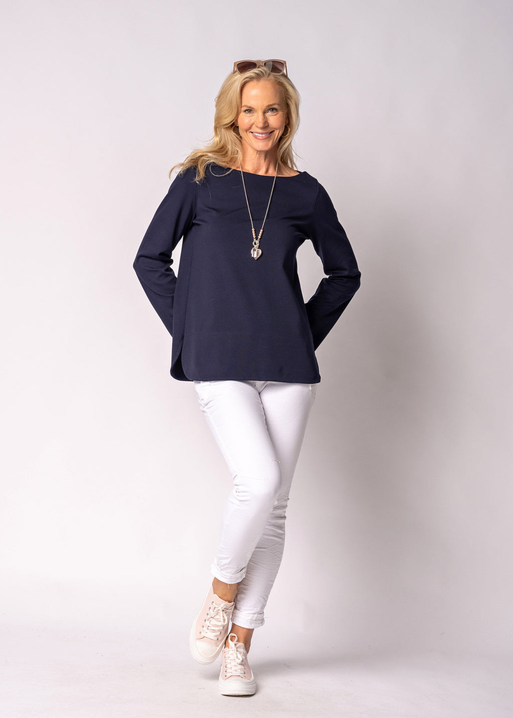 Renelle Top in Navy