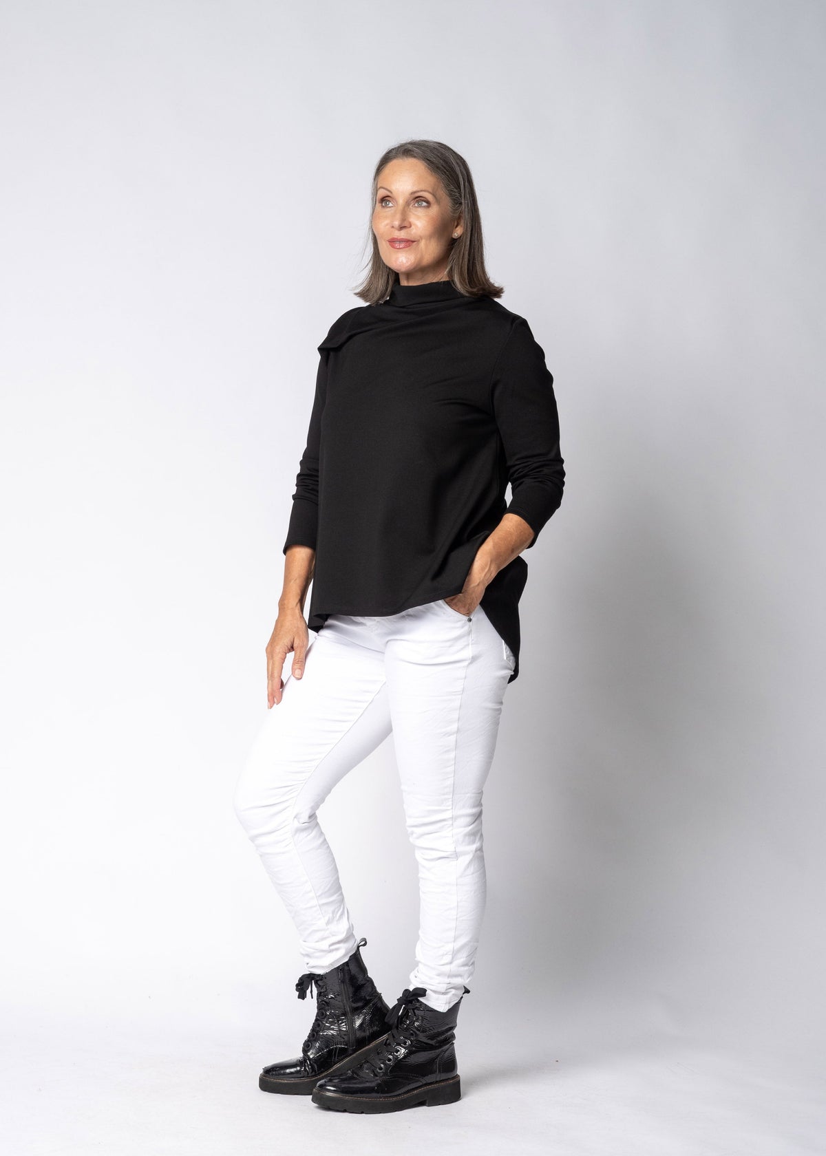 Arlina Top in Onyx