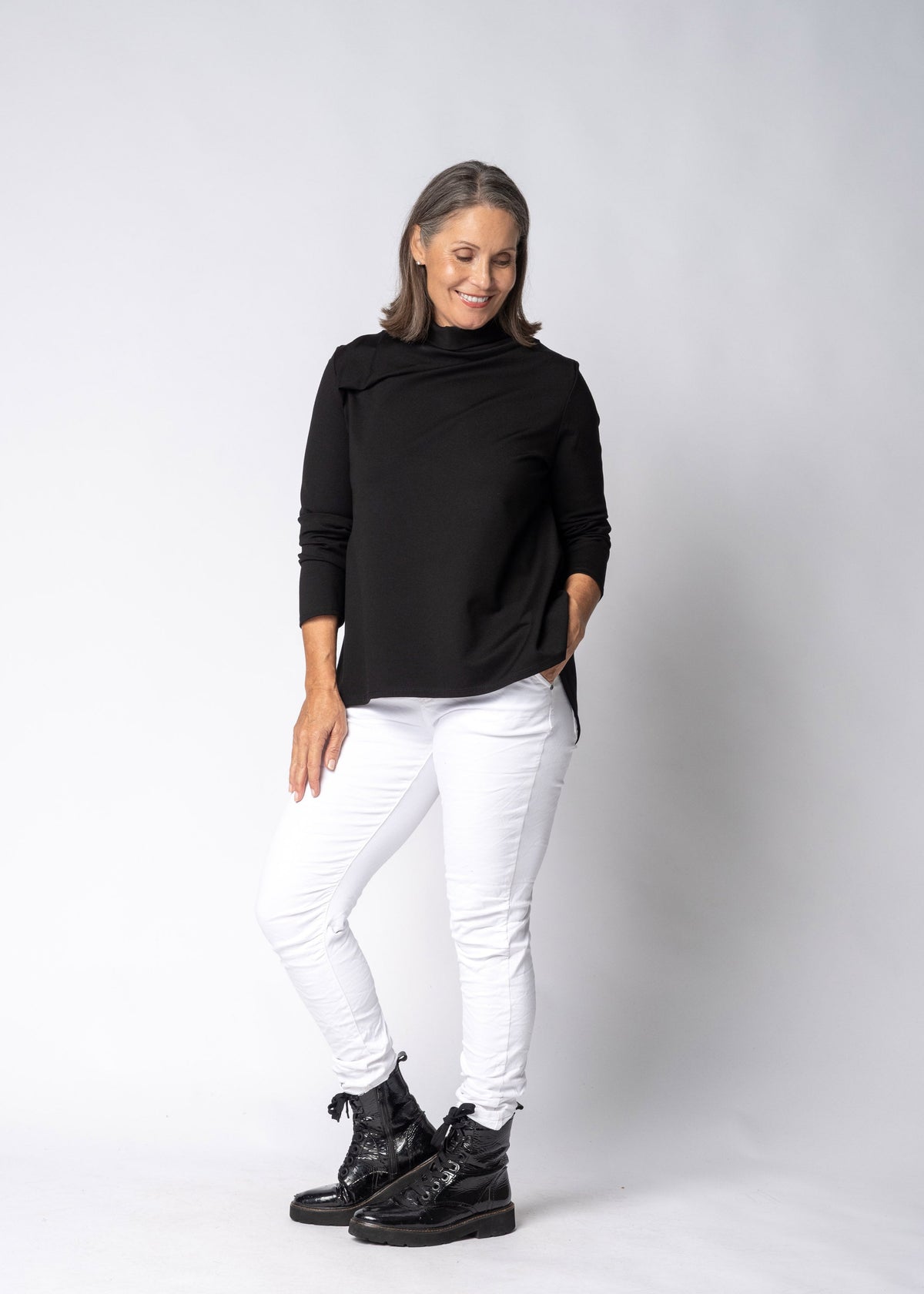 Arlina Top in Onyx