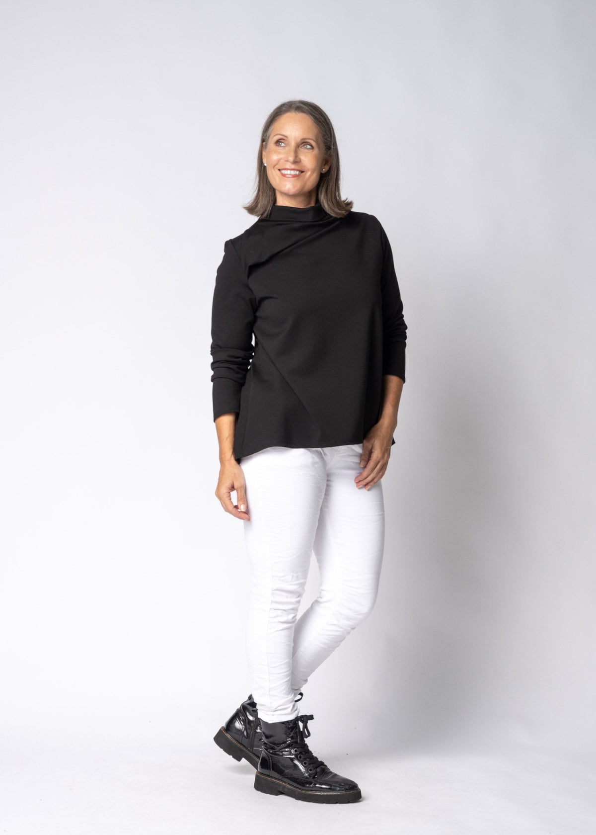 Arlina Top in Onyx