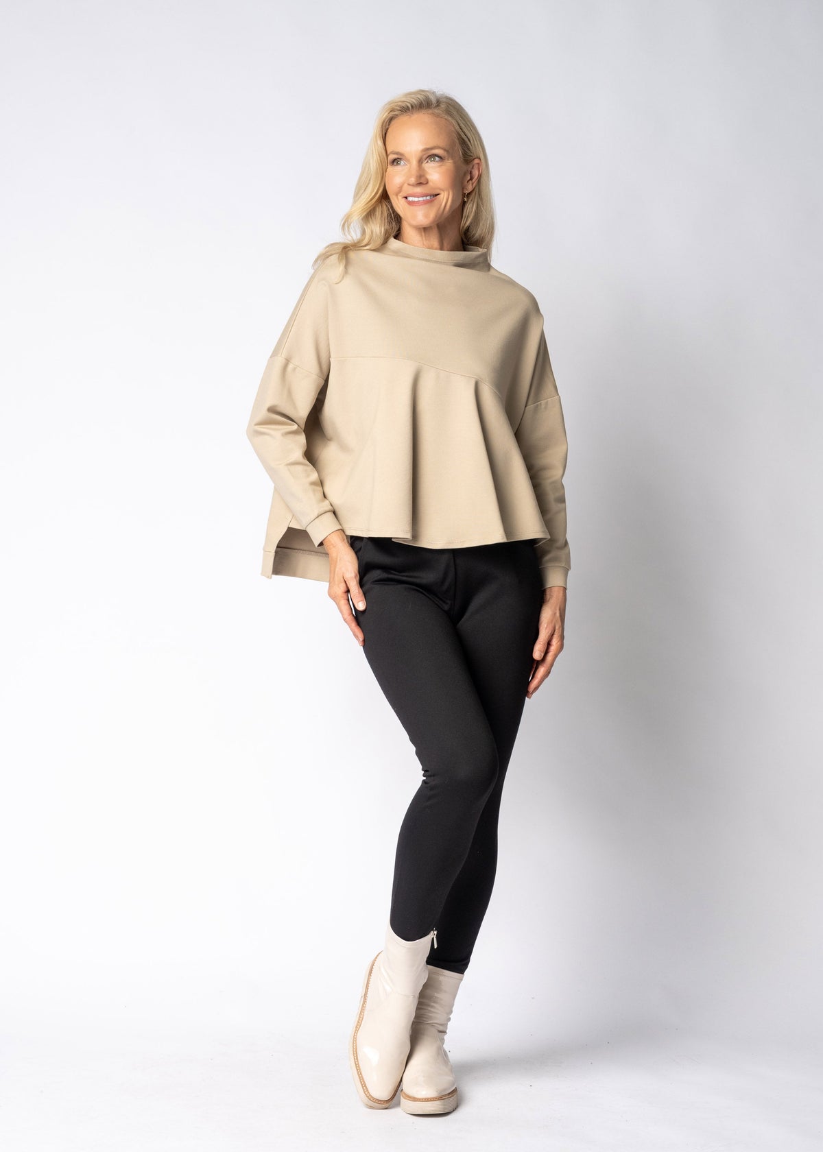 Paloma Pant in Onyx