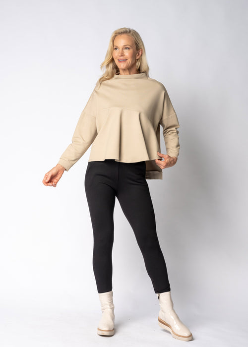 Amadia Top in Latte