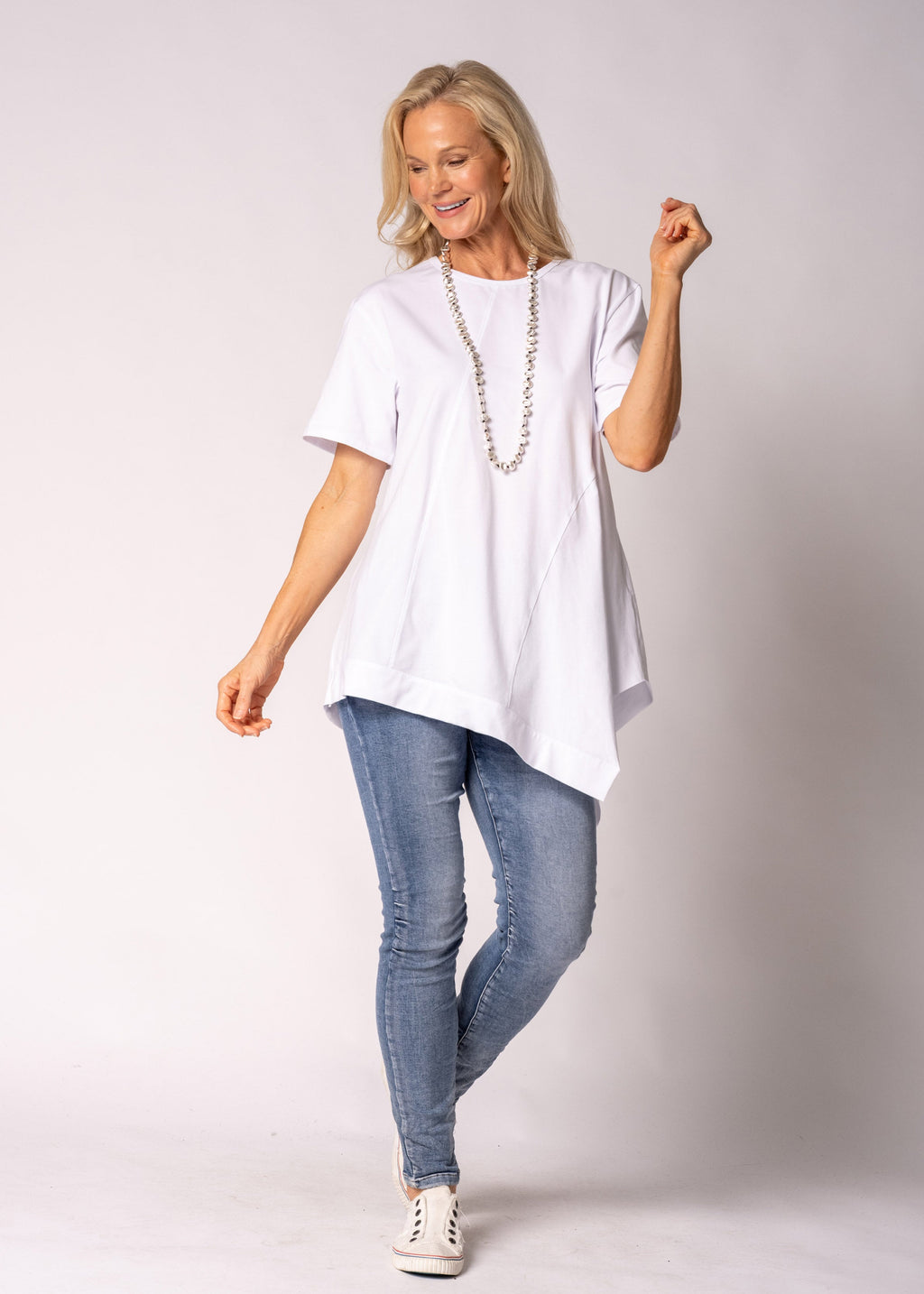 Alodia Cotton Top in White