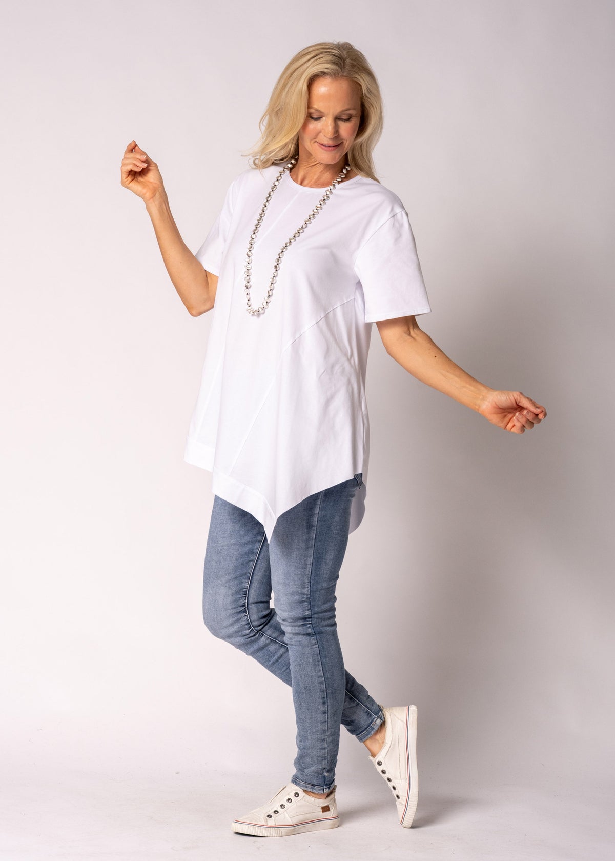 Alodia Cotton Top in White