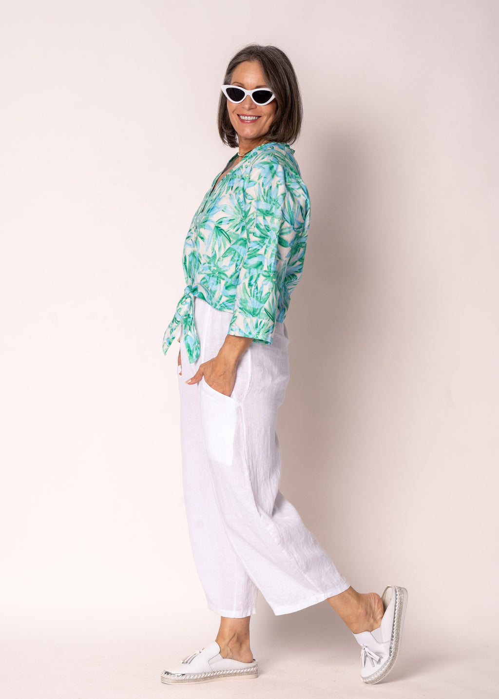 Avenley Linen Top in Capri Green