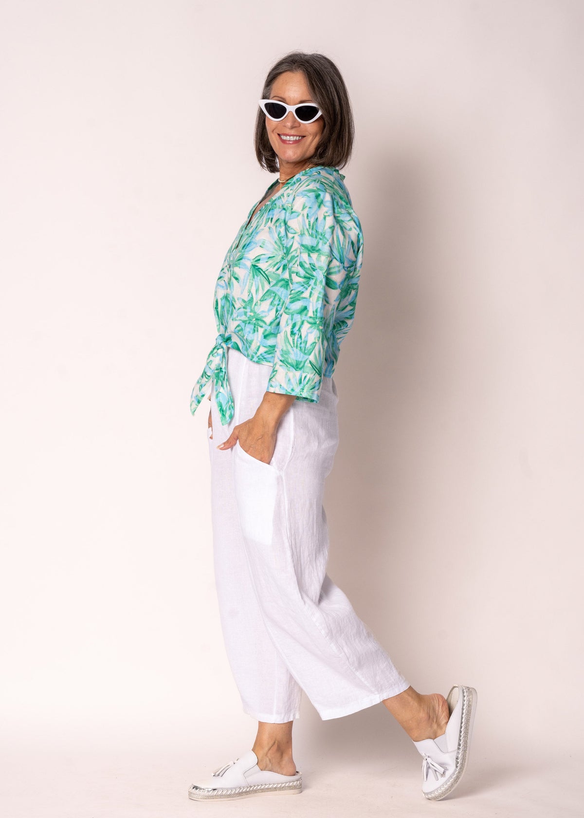 Avenley Linen Top in Capri Green