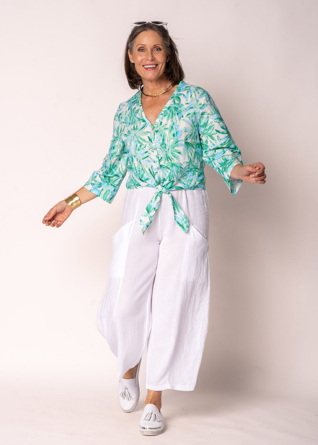 Avenley Linen Top in Capri Green
