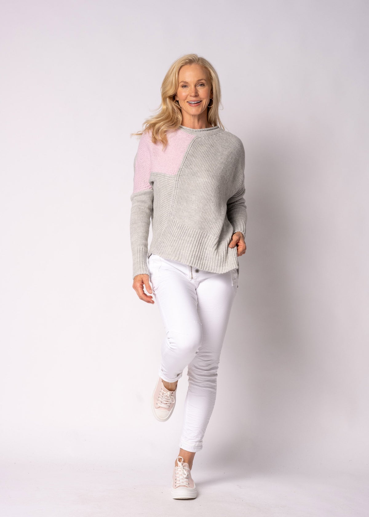 Aleria Knit Top in Light Grey