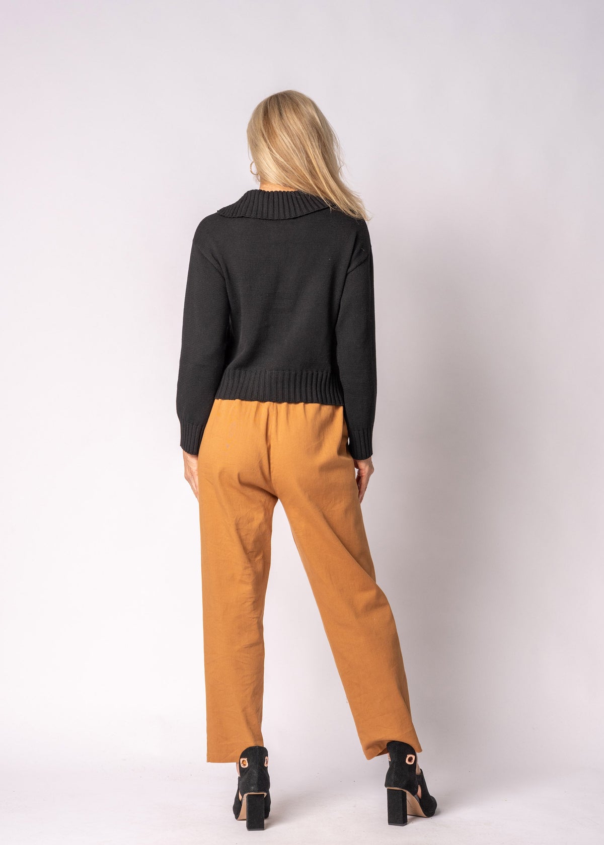 Alindra Pants in Sahara Sand