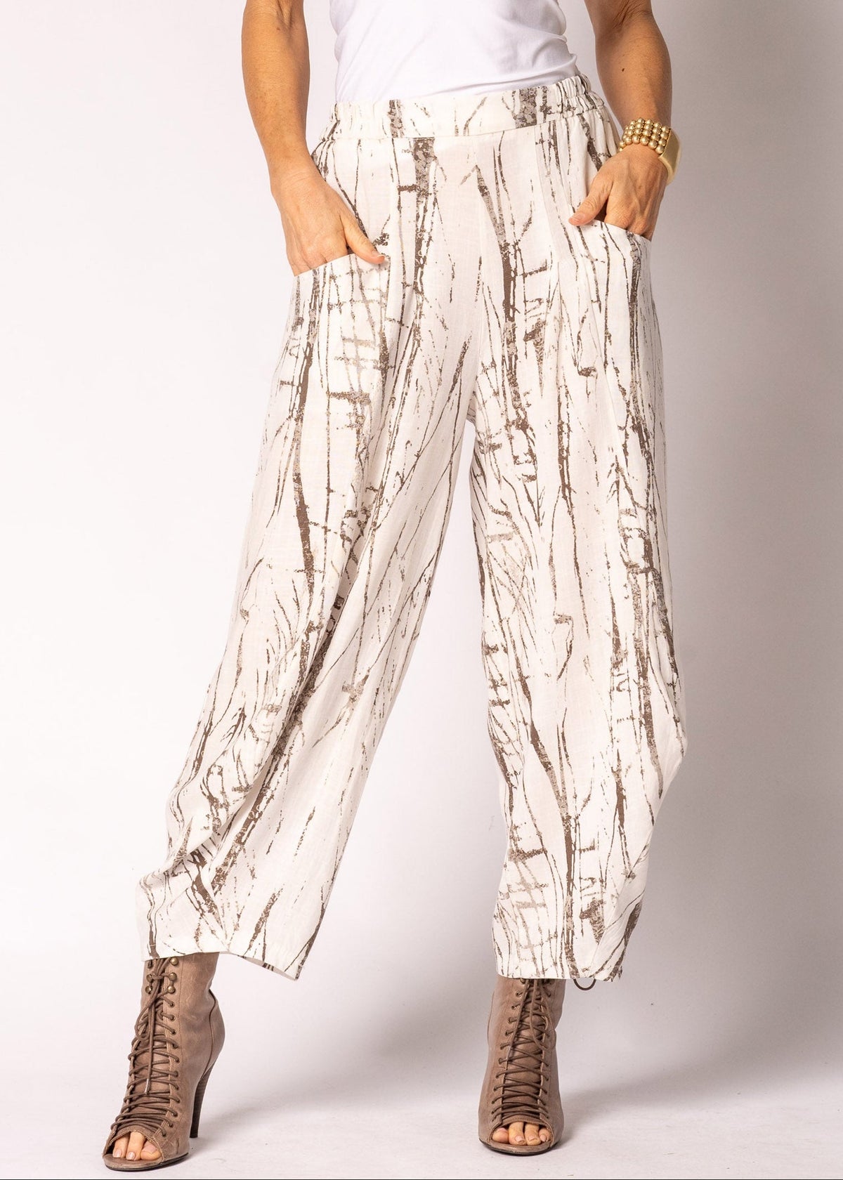 Elara Linen Blend Pants in Cream