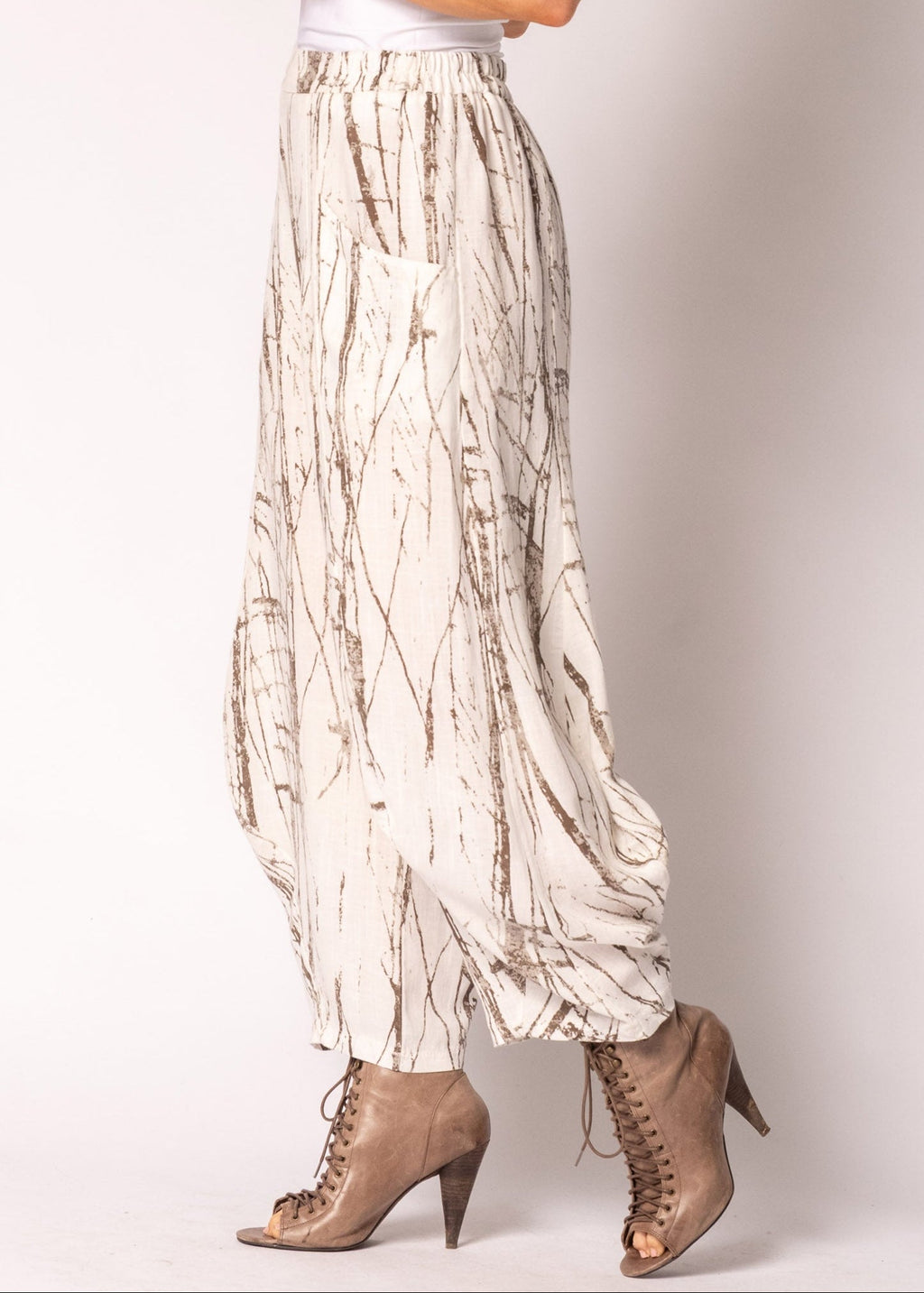 Elara Linen Blend Pants in Cream