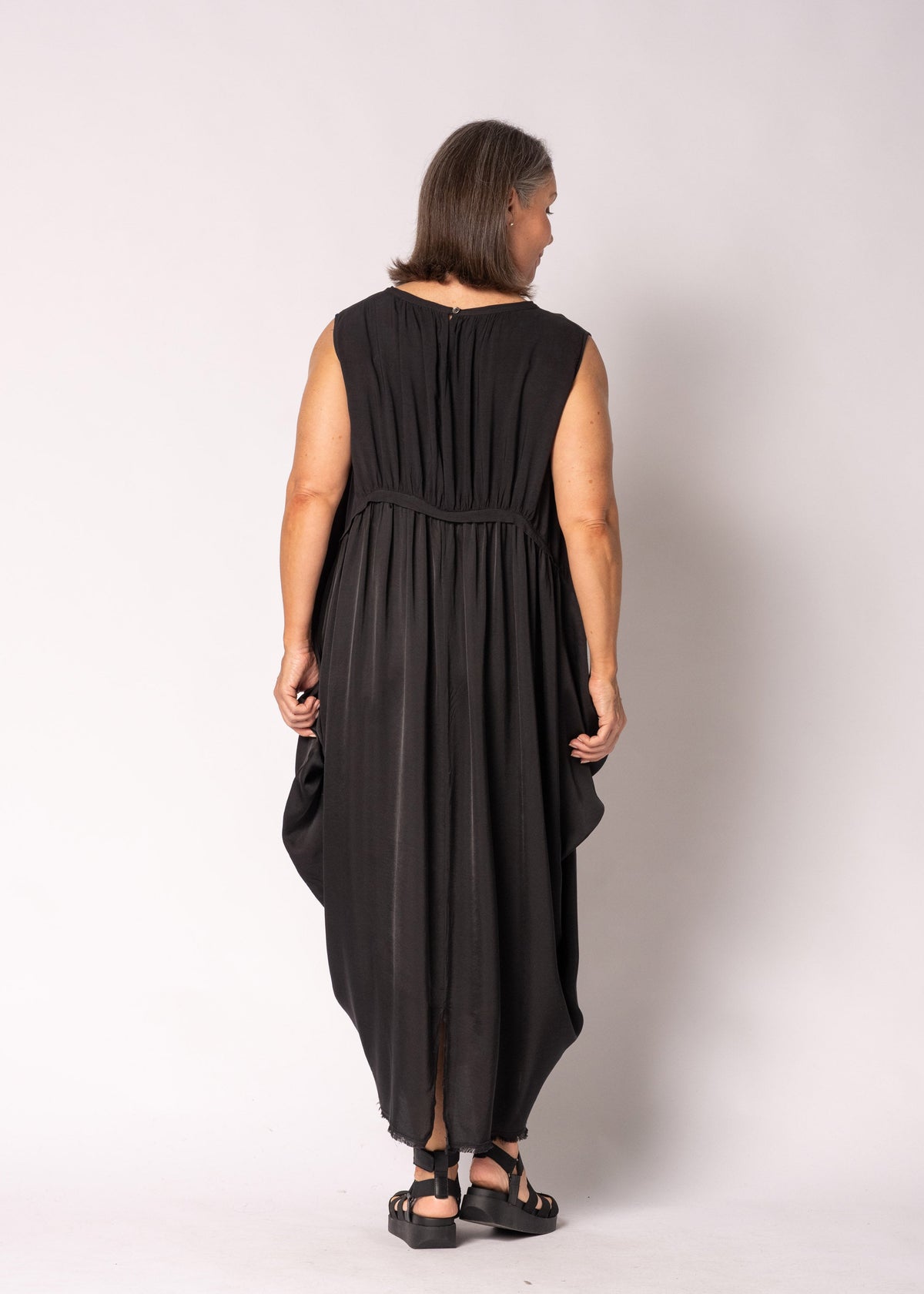 Aritza Dress in Onyx