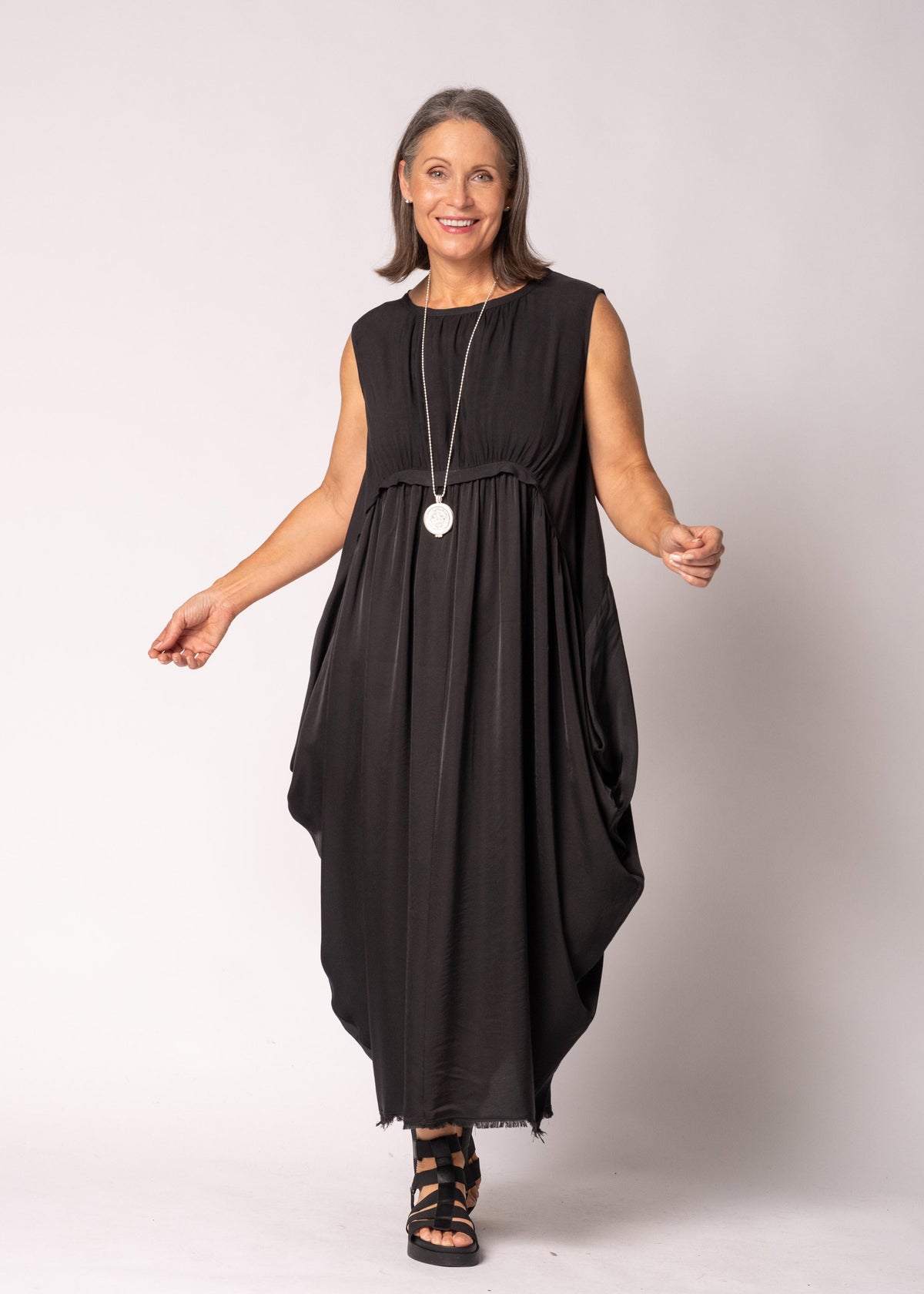Aritza Dress in Onyx