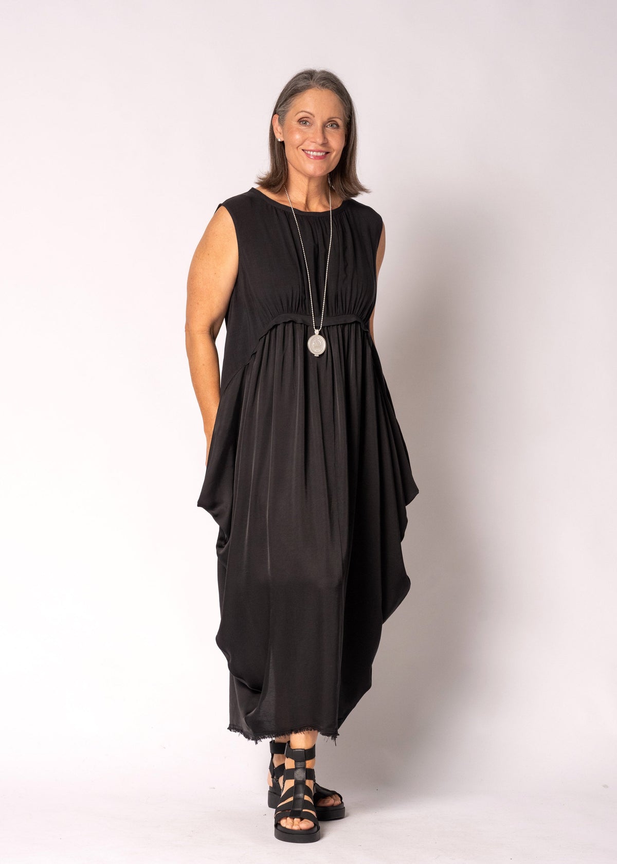 Aritza Dress in Onyx