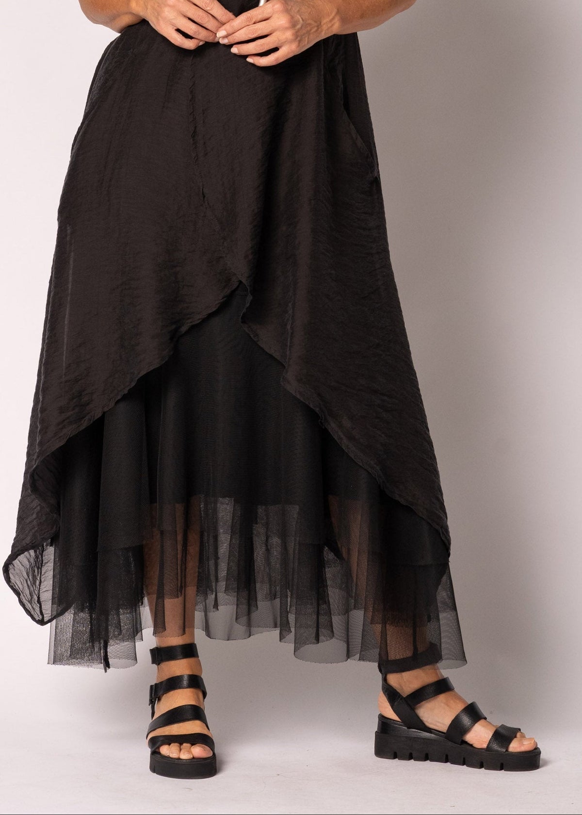 Ondine Cotton Skirt in Onyx