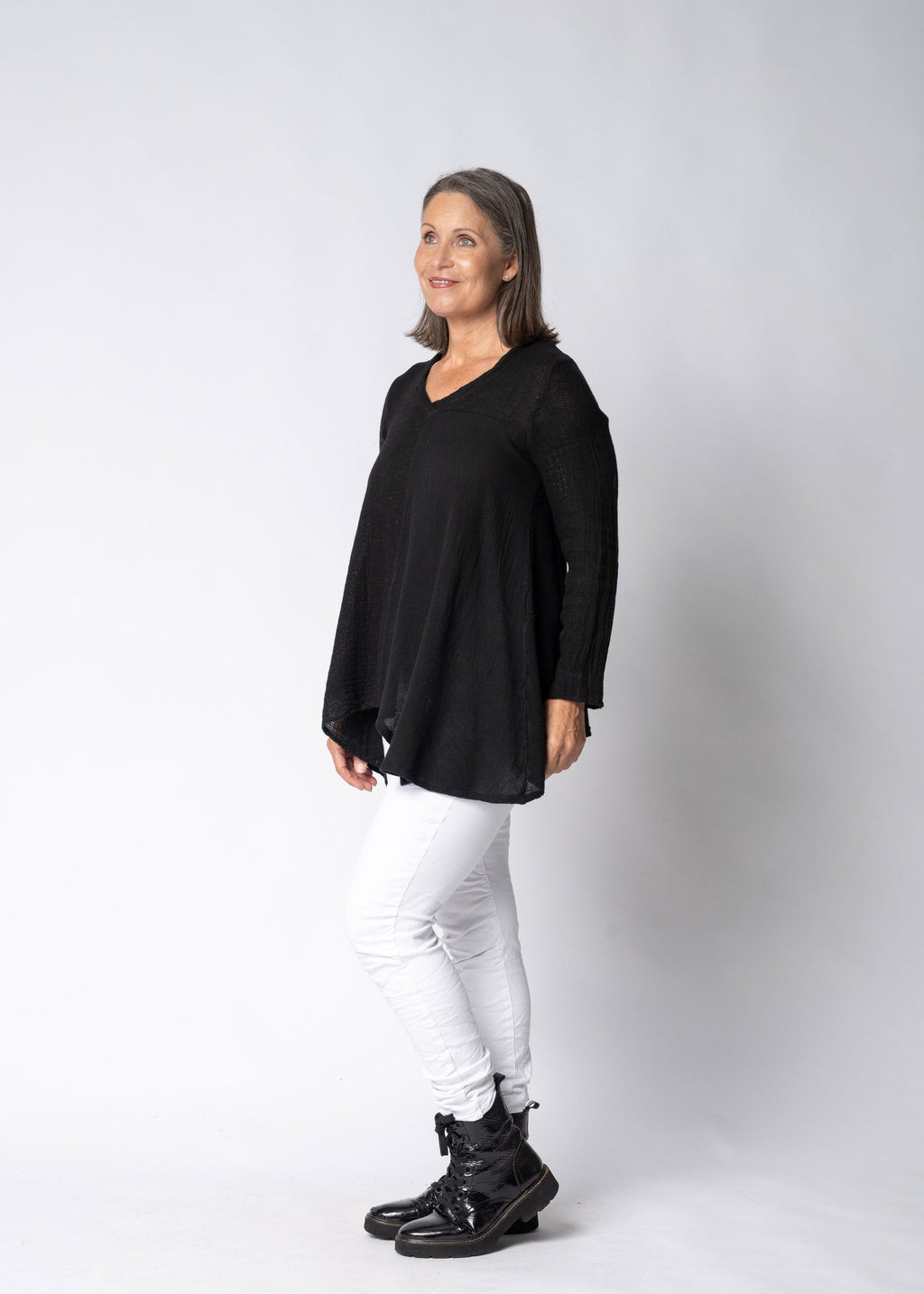 Fable Linen Top in Onyx