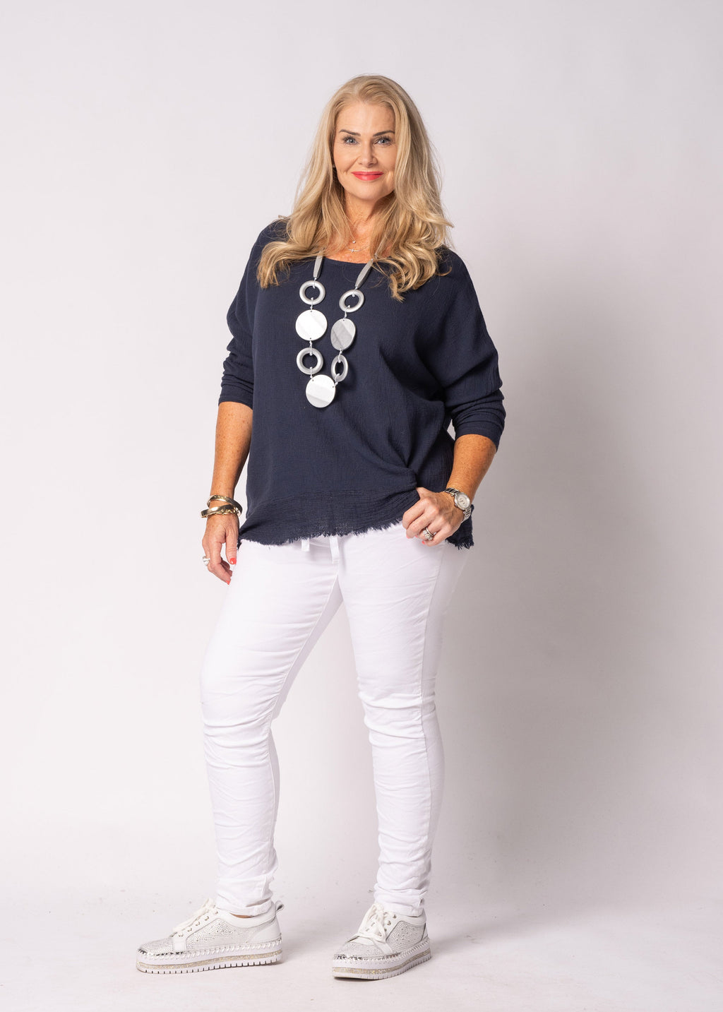 Arwyn Linen Blend Top in Navy