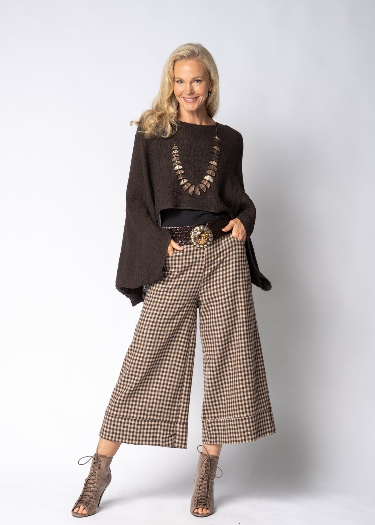 Valetta Linen Top in Chocolate Truffle