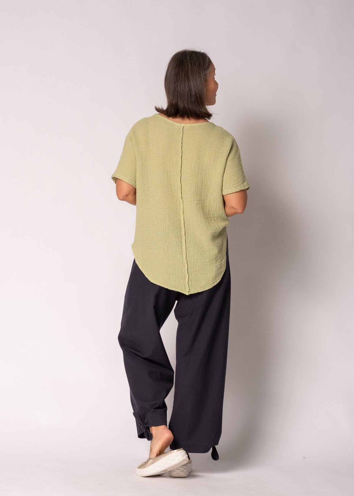 Nalina Linen Top in Lily Green