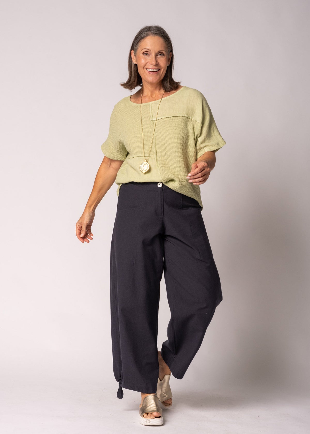Nalina Linen Top in Lily Green