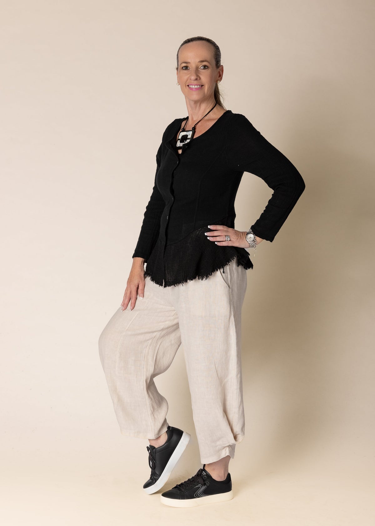 Natalia Linen Jacket in Onyx