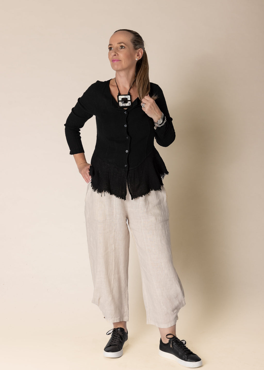 Natalia Linen Jacket in Onyx