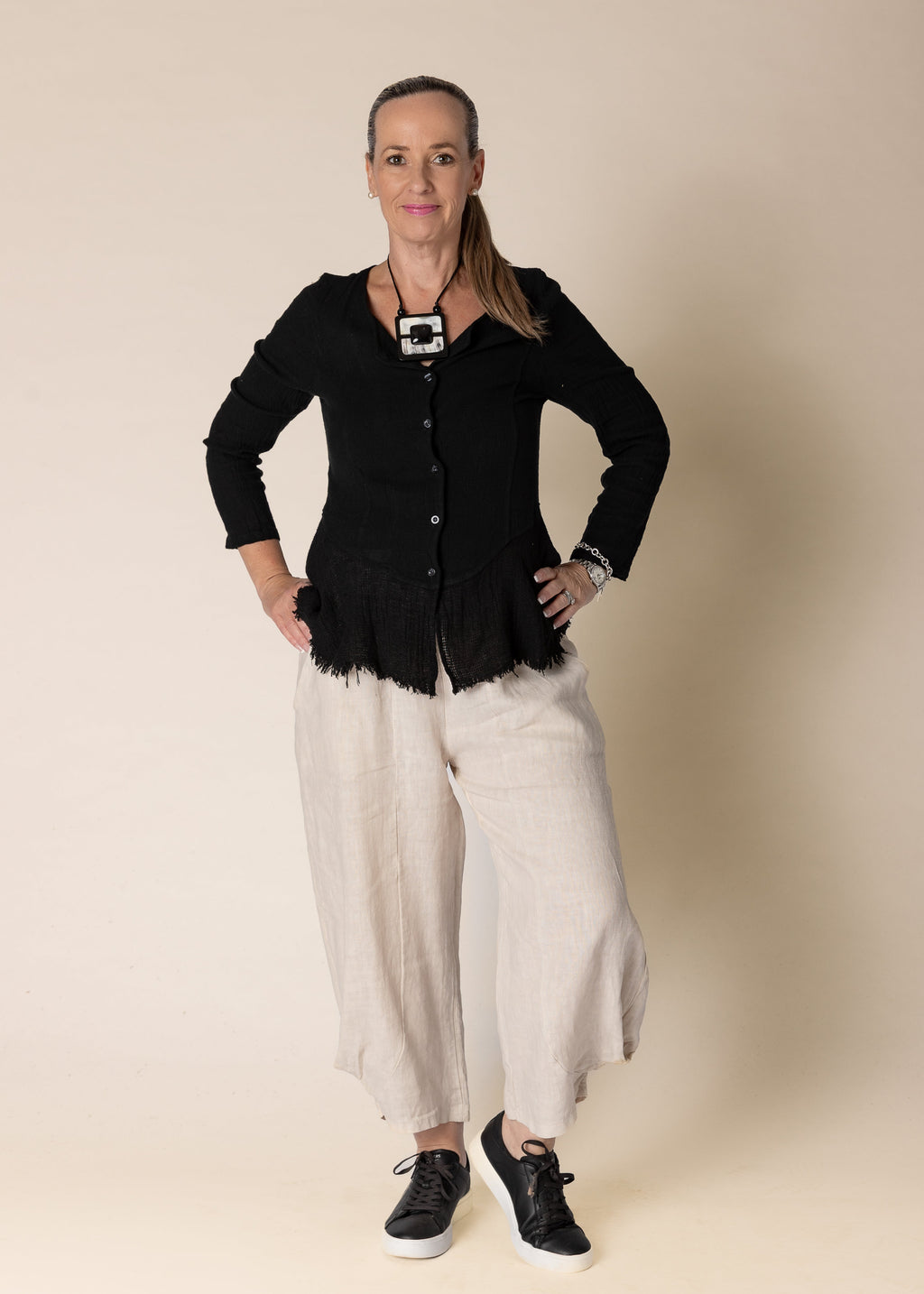 Natalia Linen Jacket in Onyx