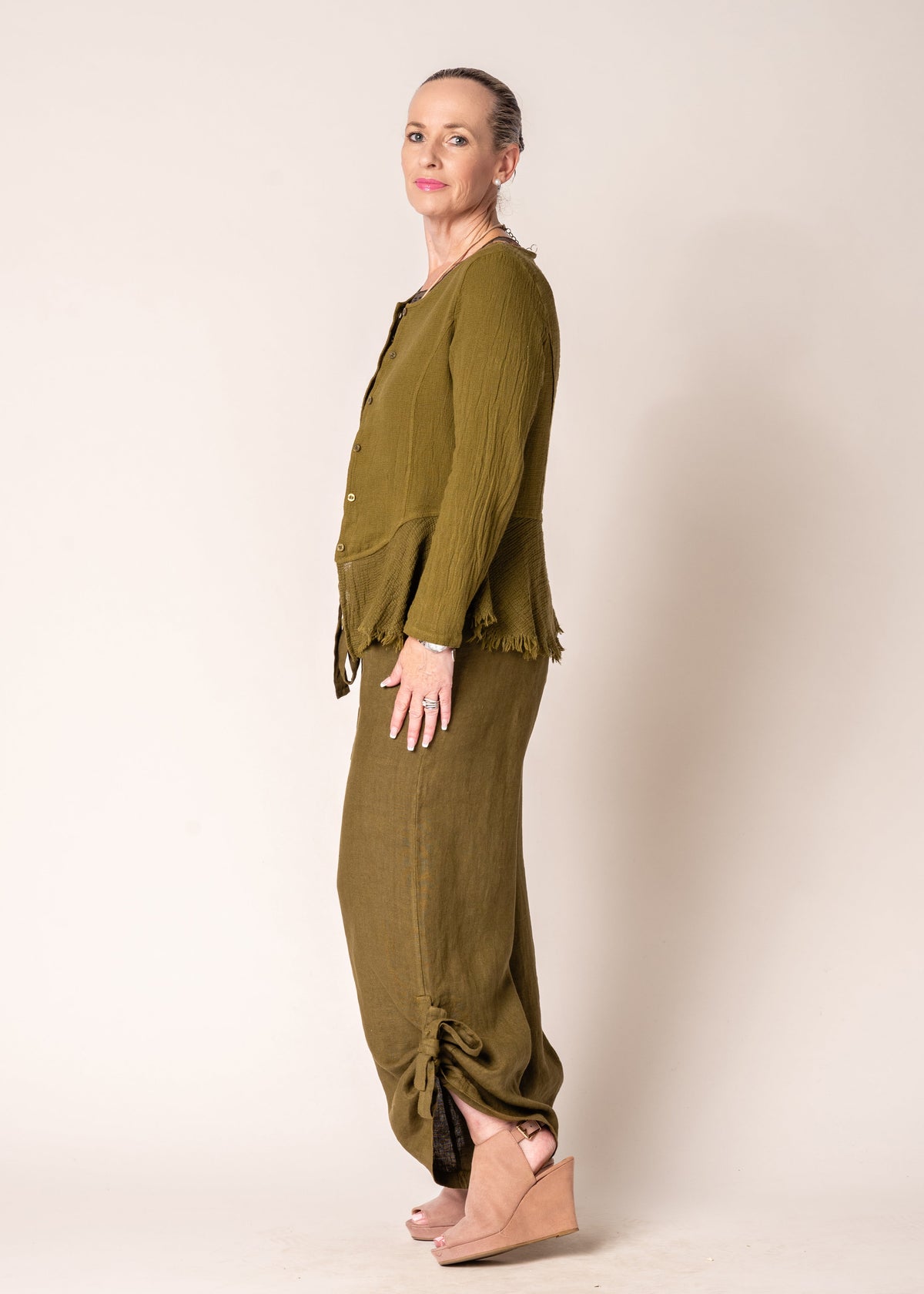 Natalia Linen Jacket in Green Olive