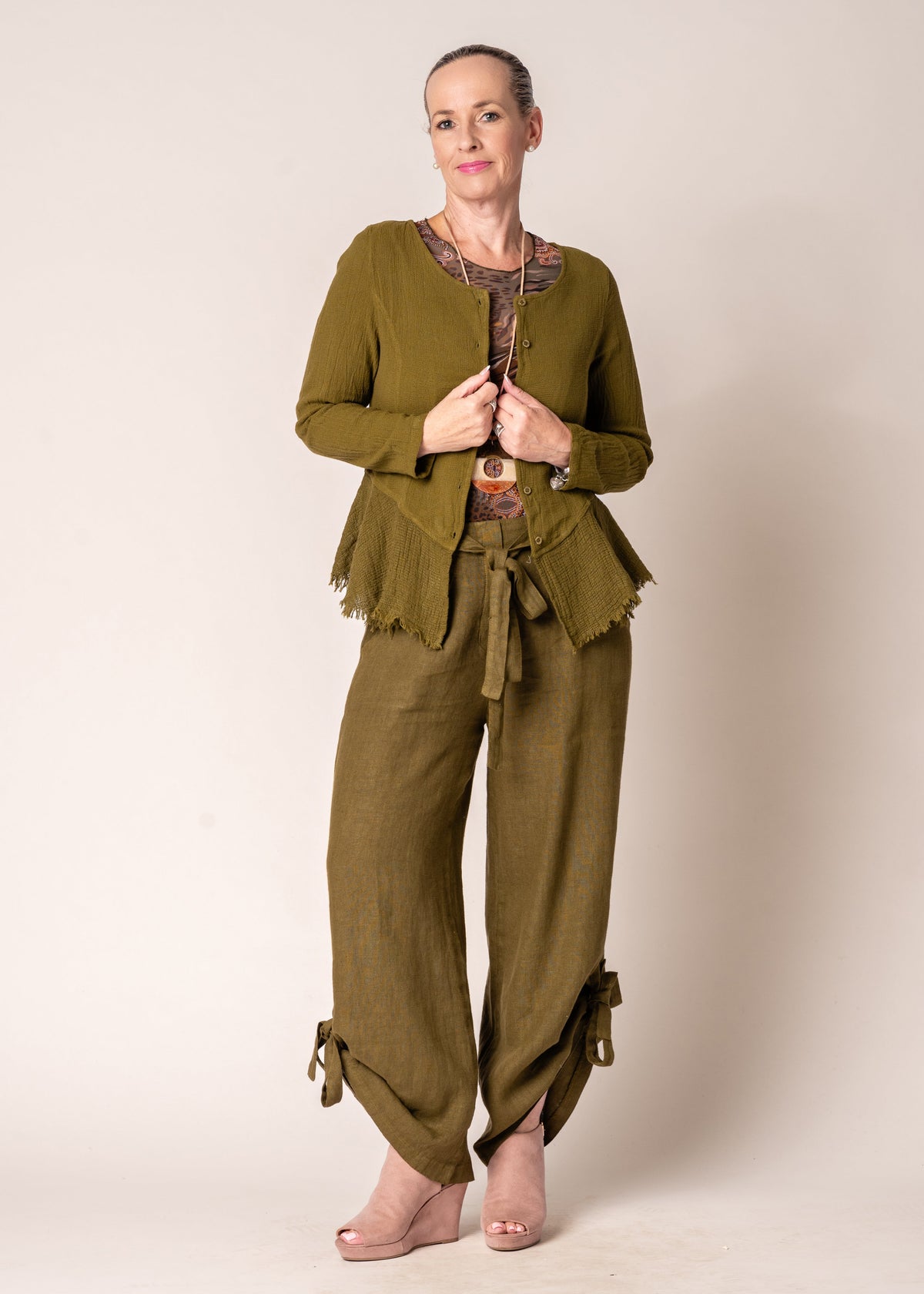 Natalia Linen Jacket in Green Olive