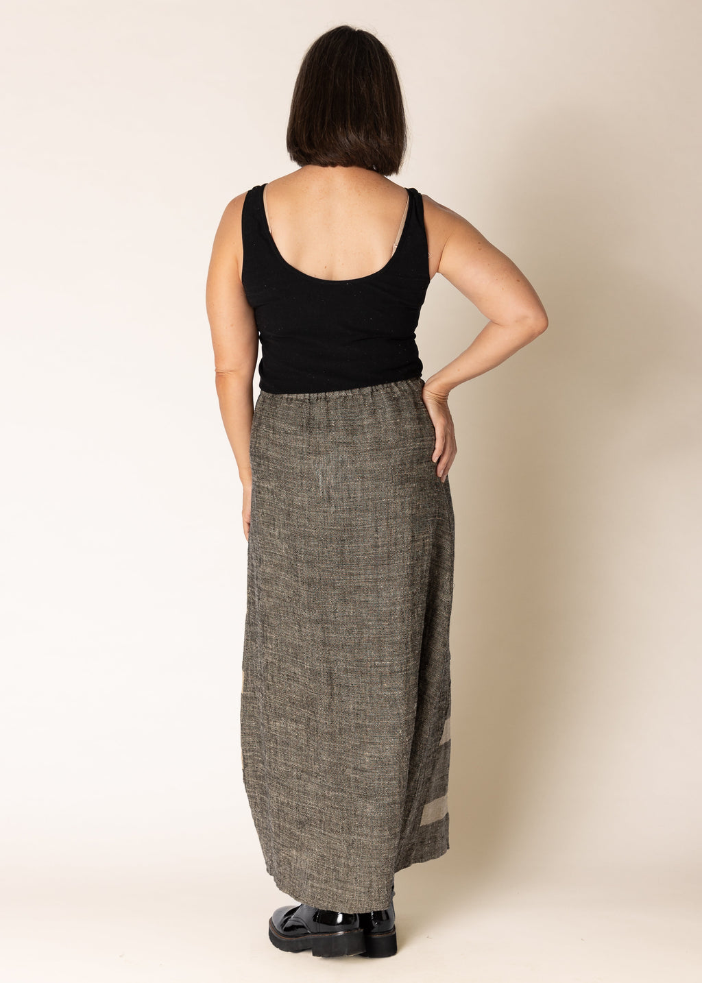 Verity Linen Skirt in Onyx