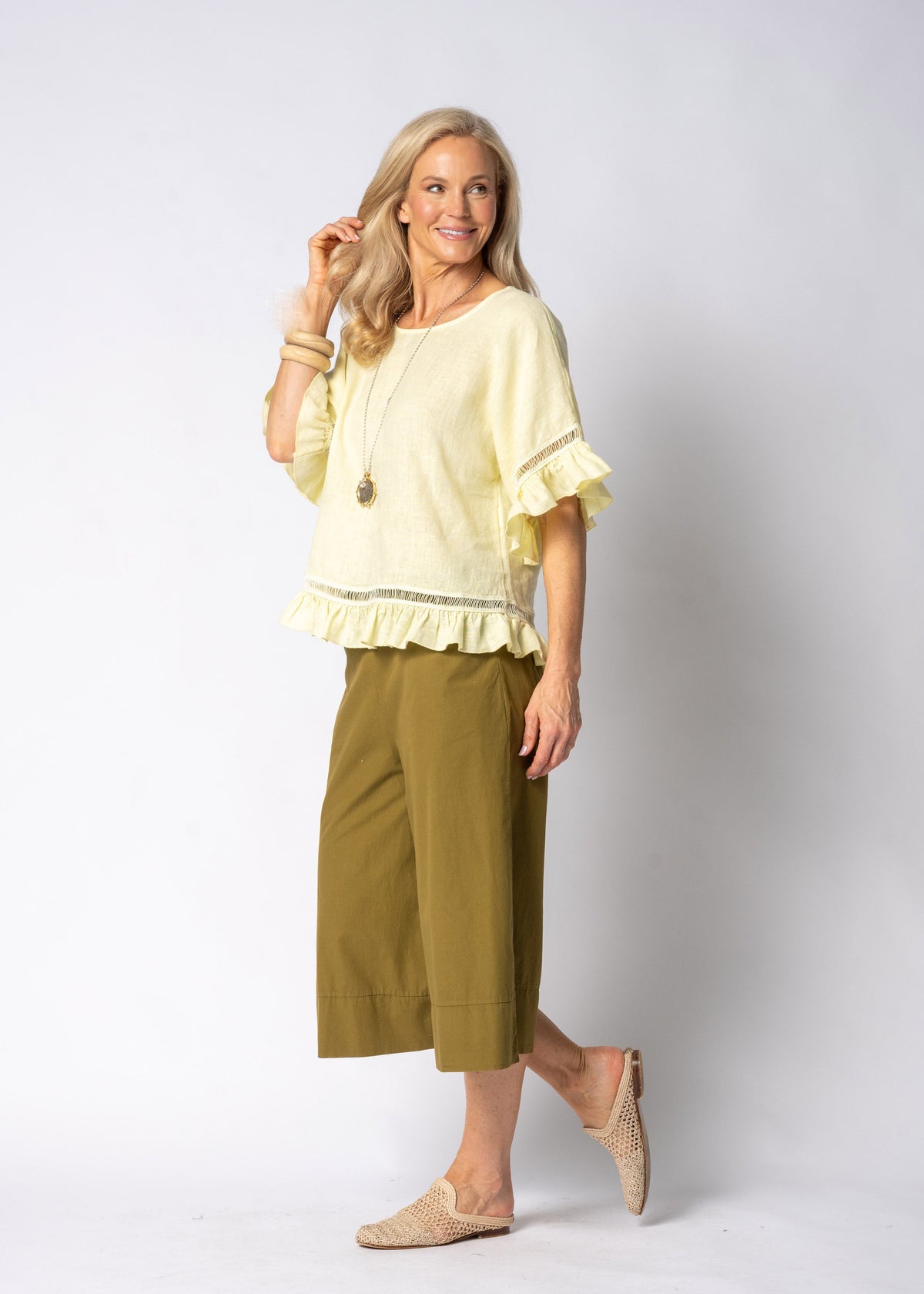 Evania Linen Top in Lucca Lemon