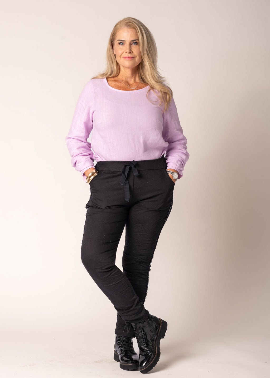 Usha Pants in Onyx