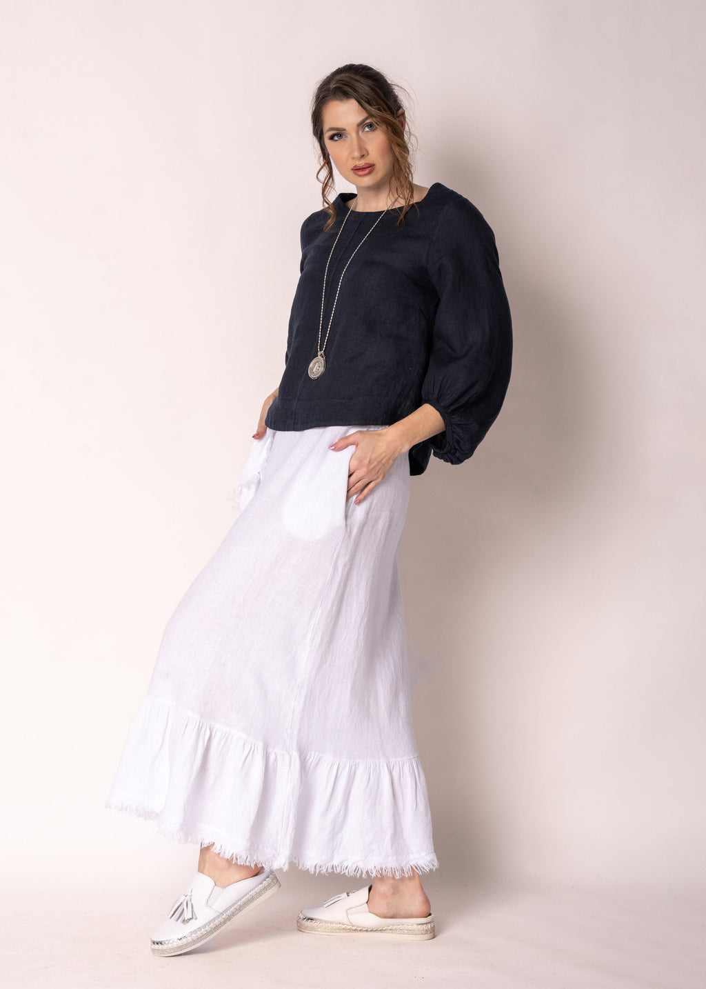 Gessica Linen Skirt in White