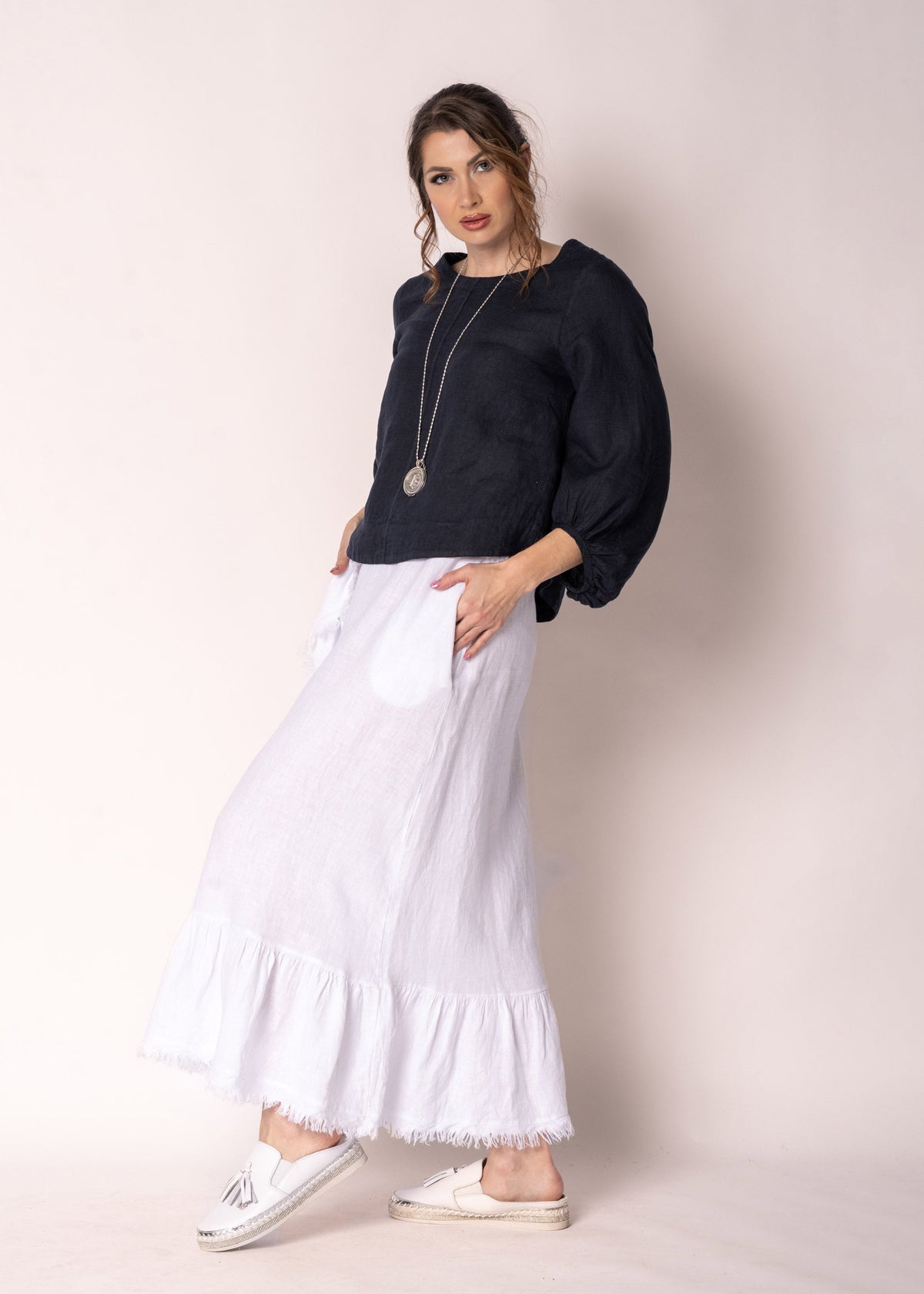 Gessica Linen Skirt in White