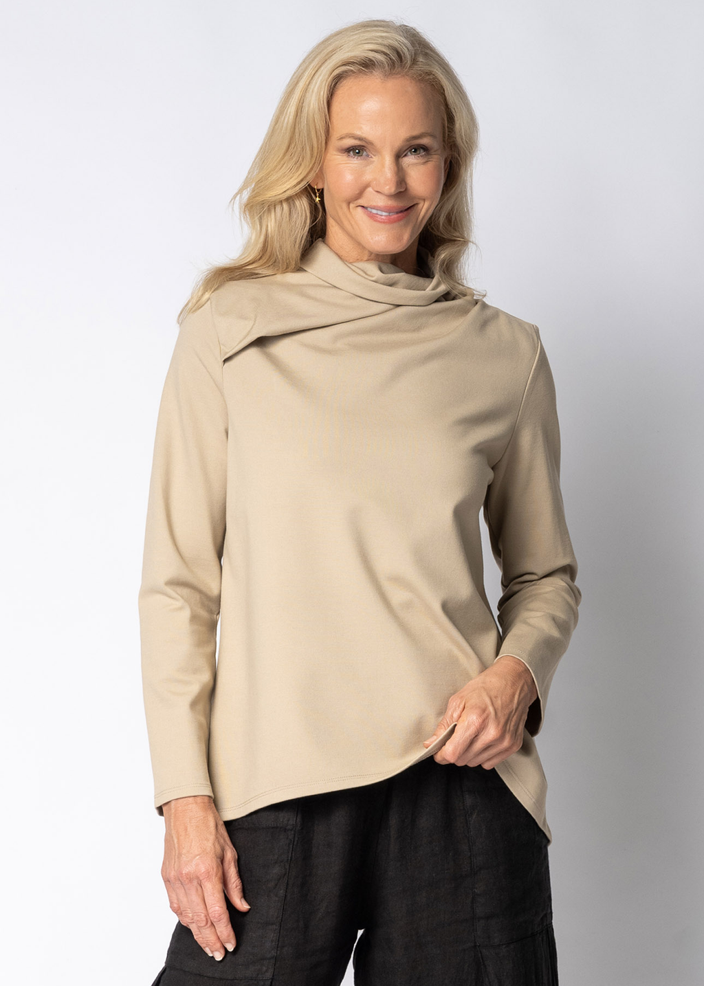 Arlina Top in Latte
