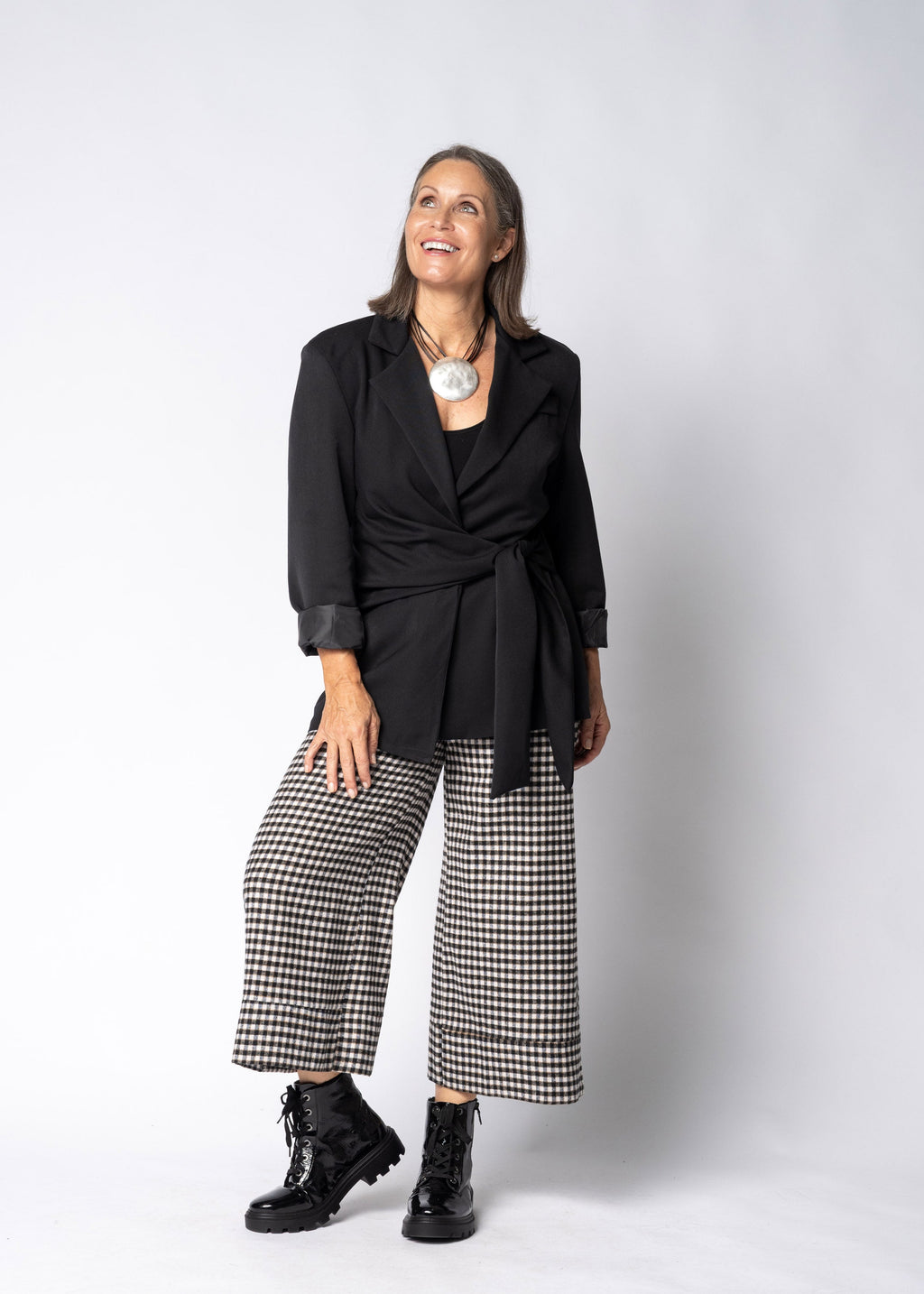 Evira Pants in Onyx
