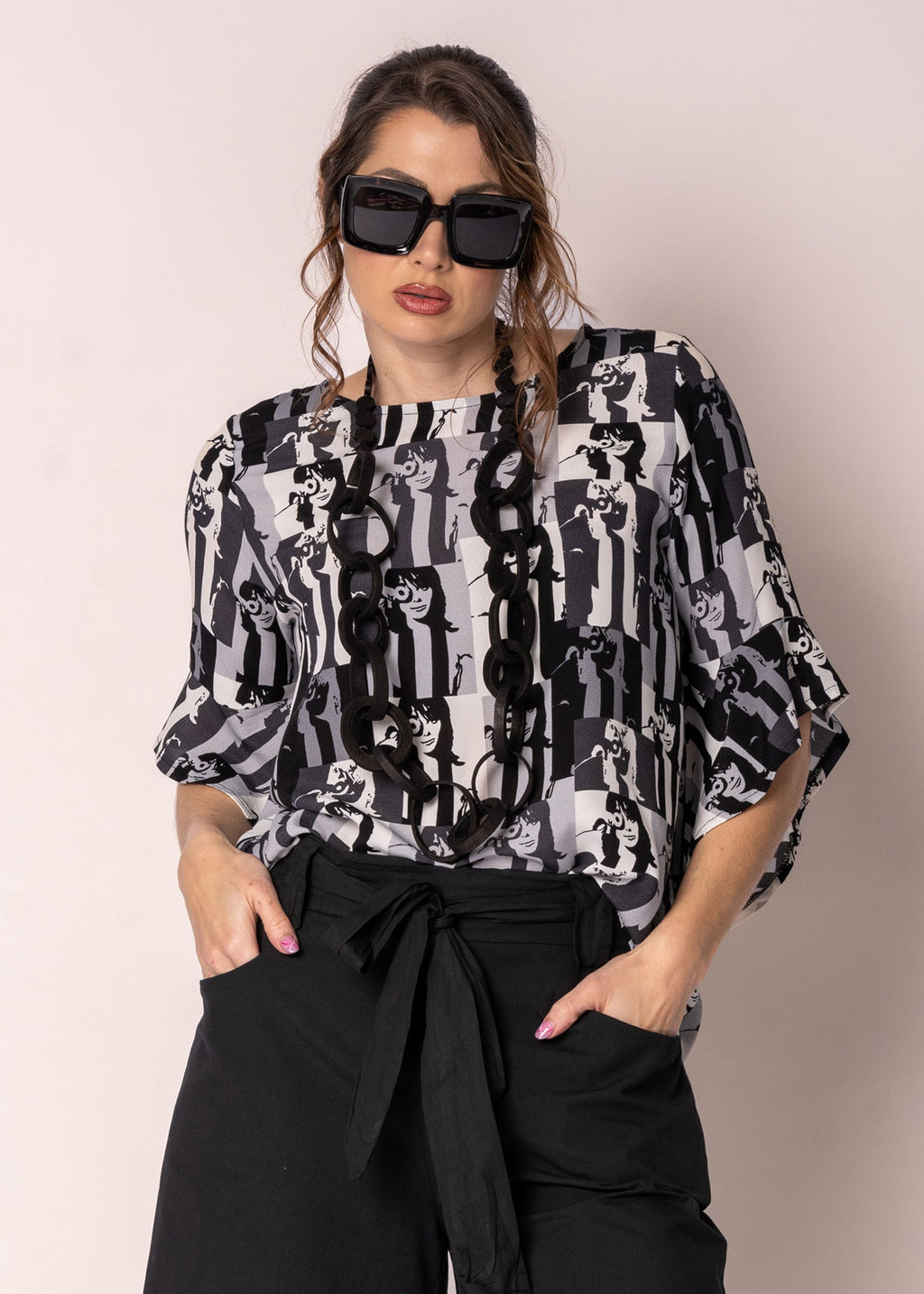 Rennie Top in Granite