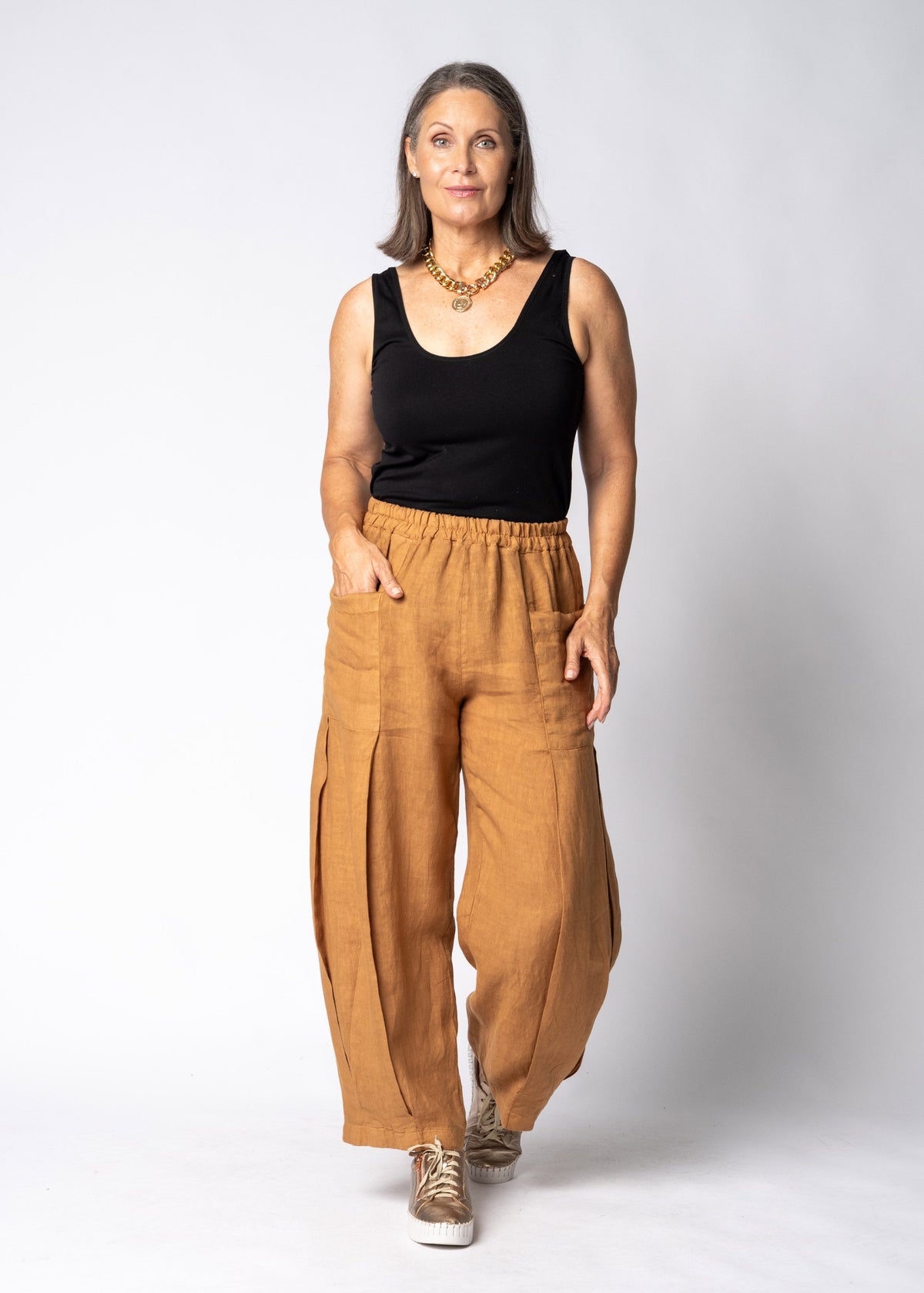 Olenna Linen Pants in Sahara Sand