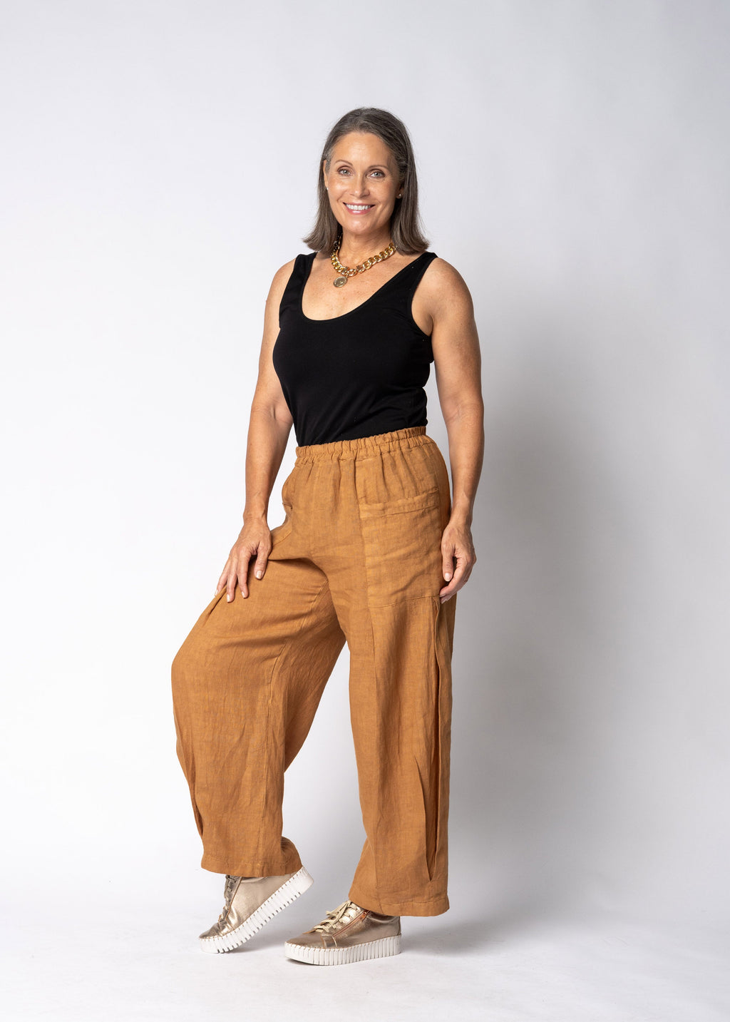 Olenna Linen Pants in Sahara Sand