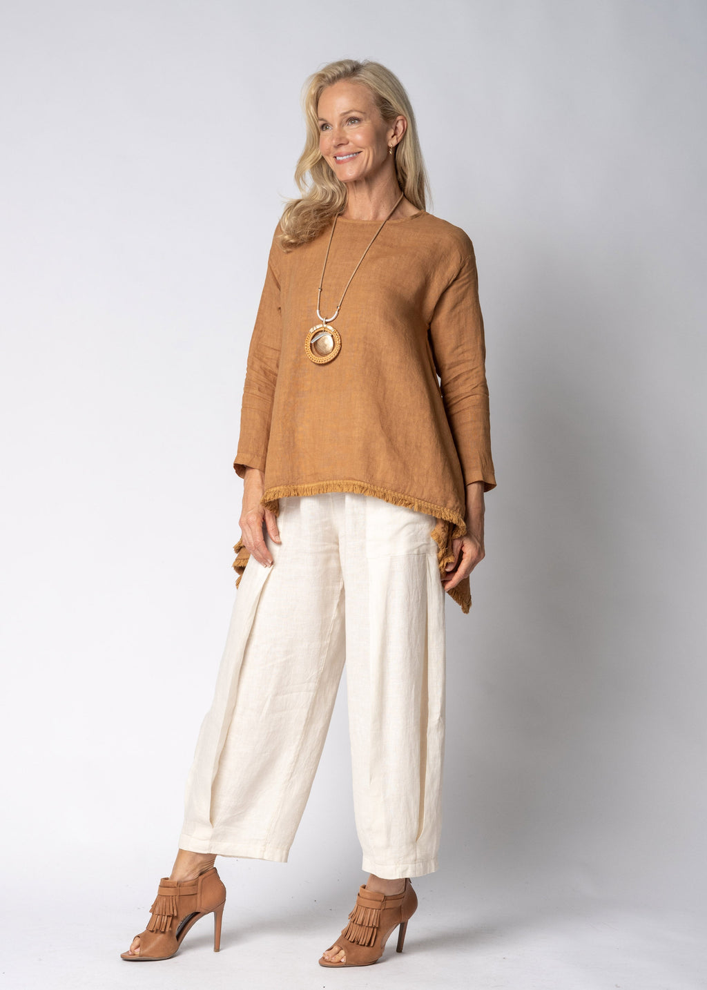 Ellery Linen Top in Sahara Sand