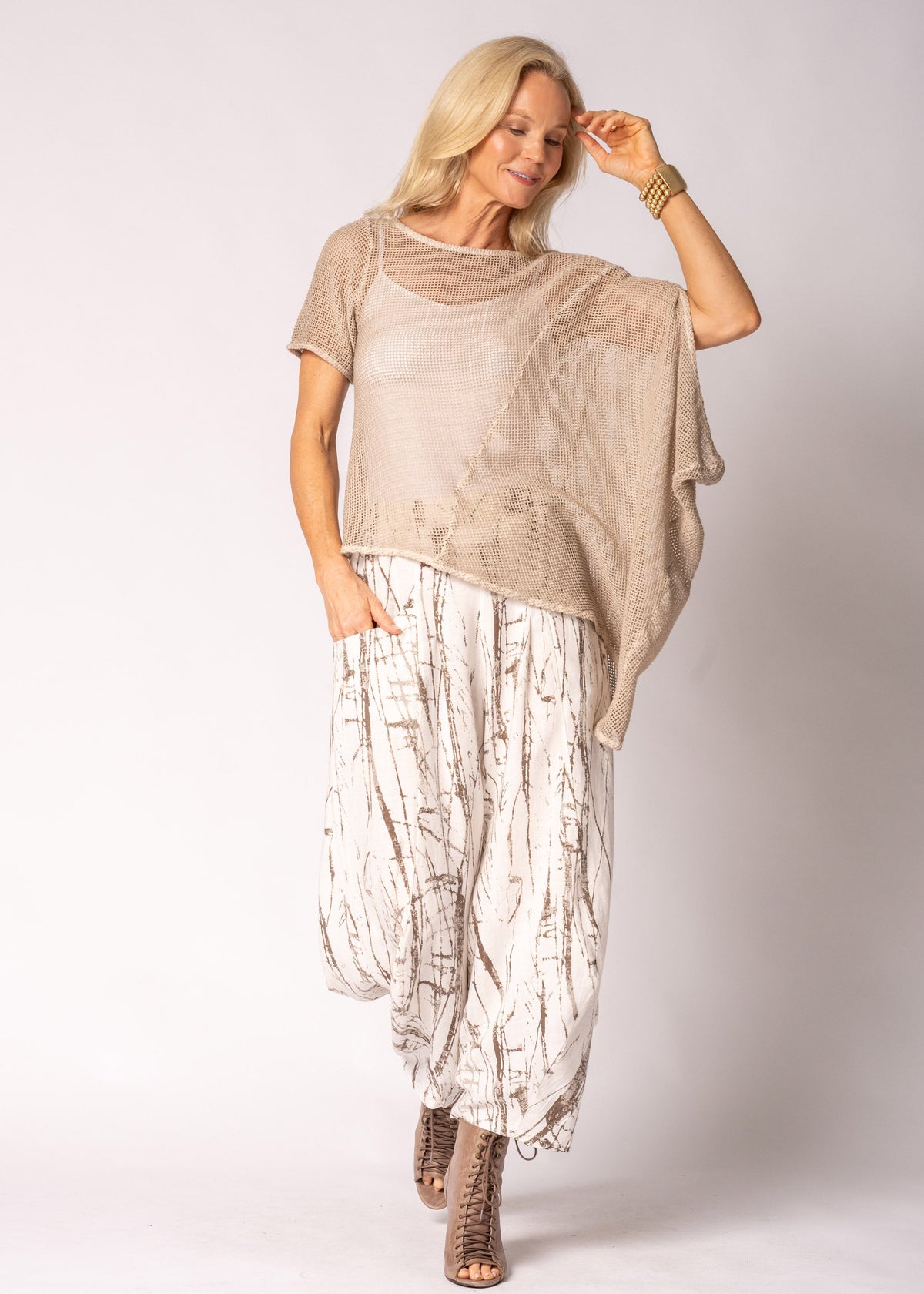 Elloway Cotton Top in Antique Beige