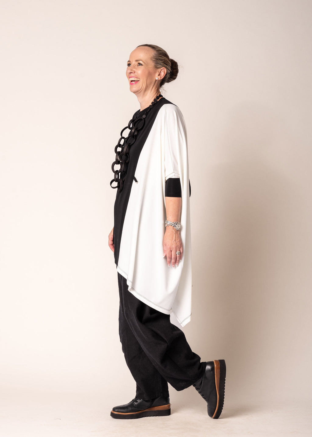 Cindy Top in Onyx