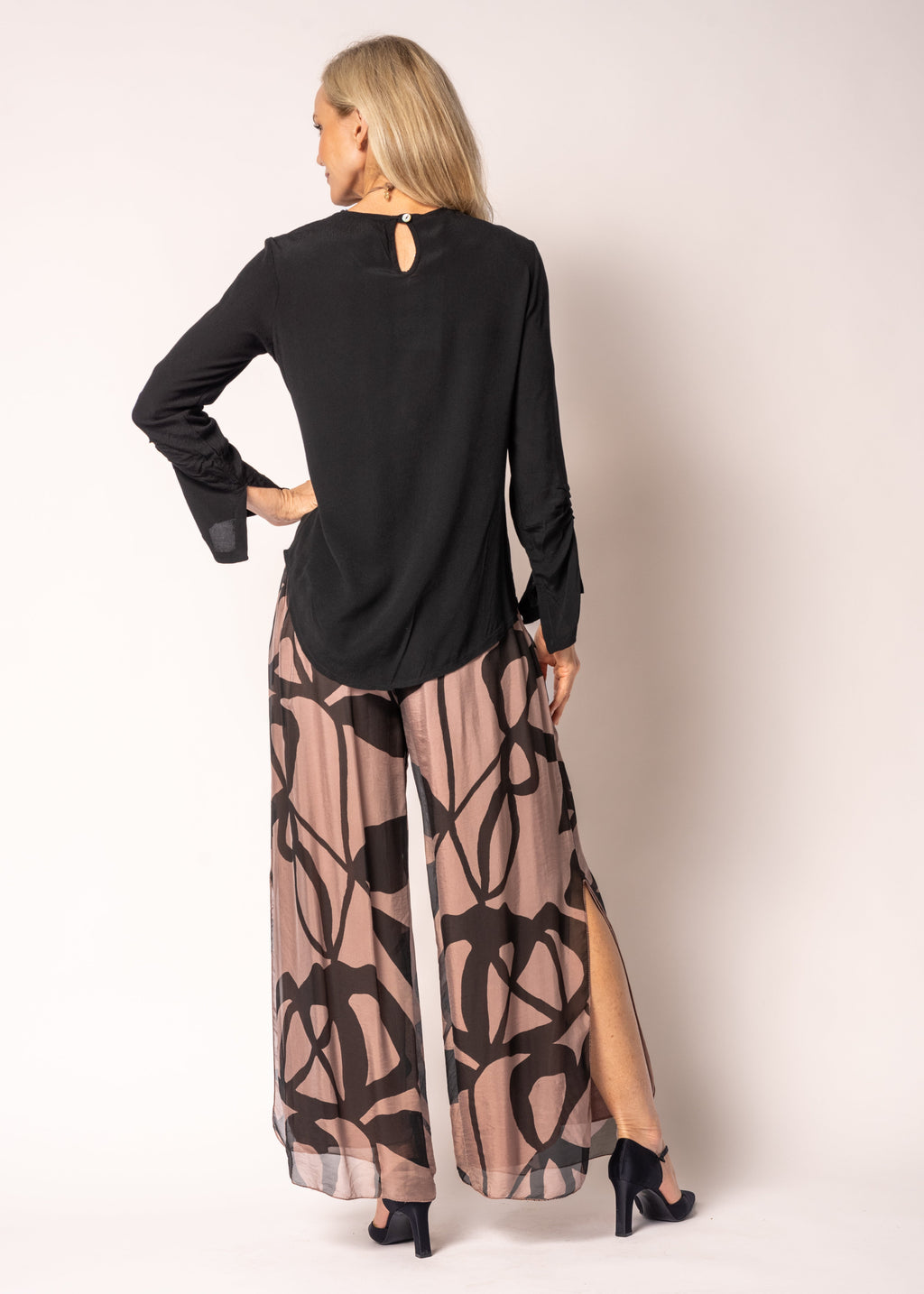 Heather Top in Onyx