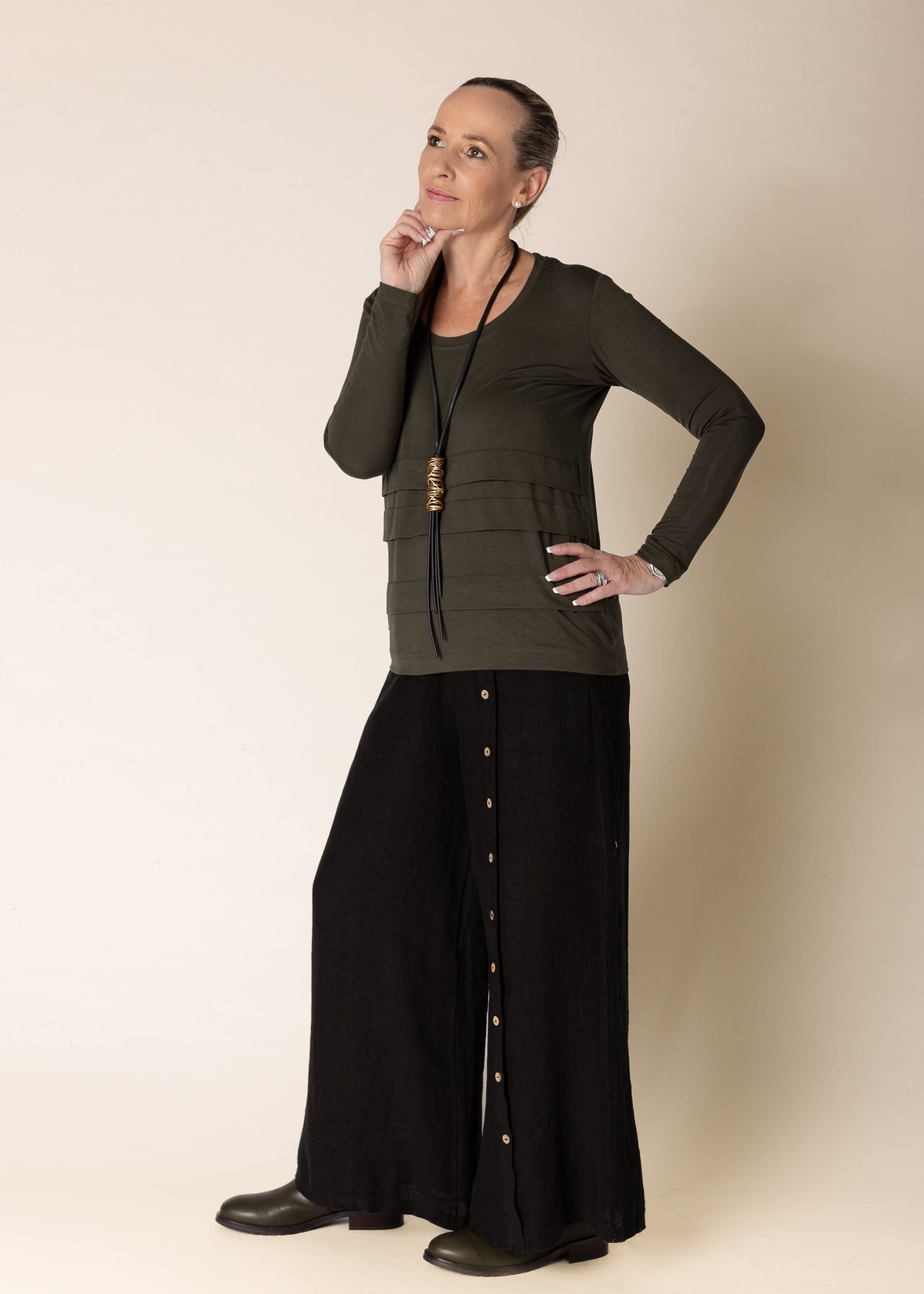Patricia Top in Khaki